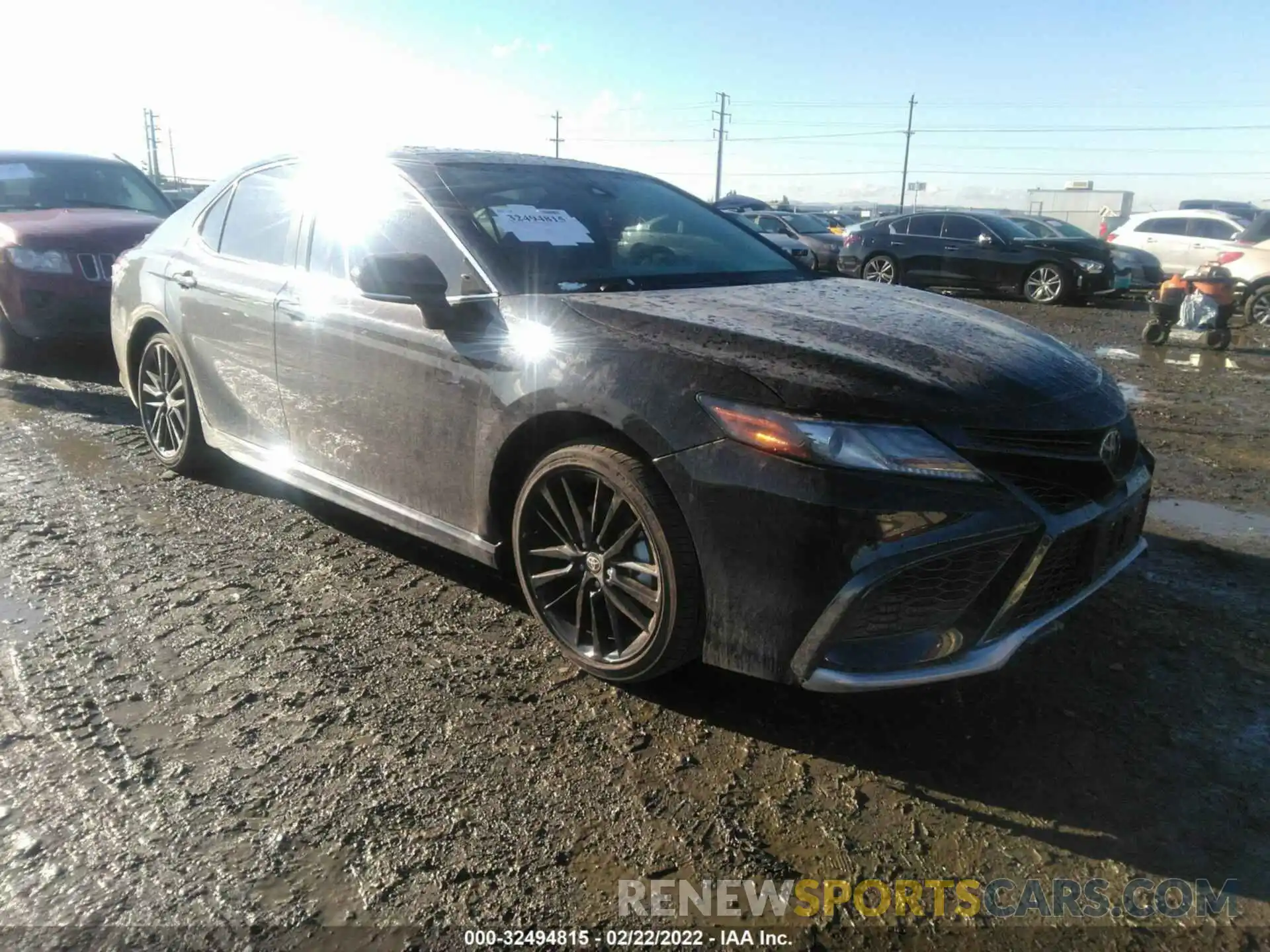 1 Photograph of a damaged car 4T1K61BK3NU051807 TOYOTA CAMRY 2022