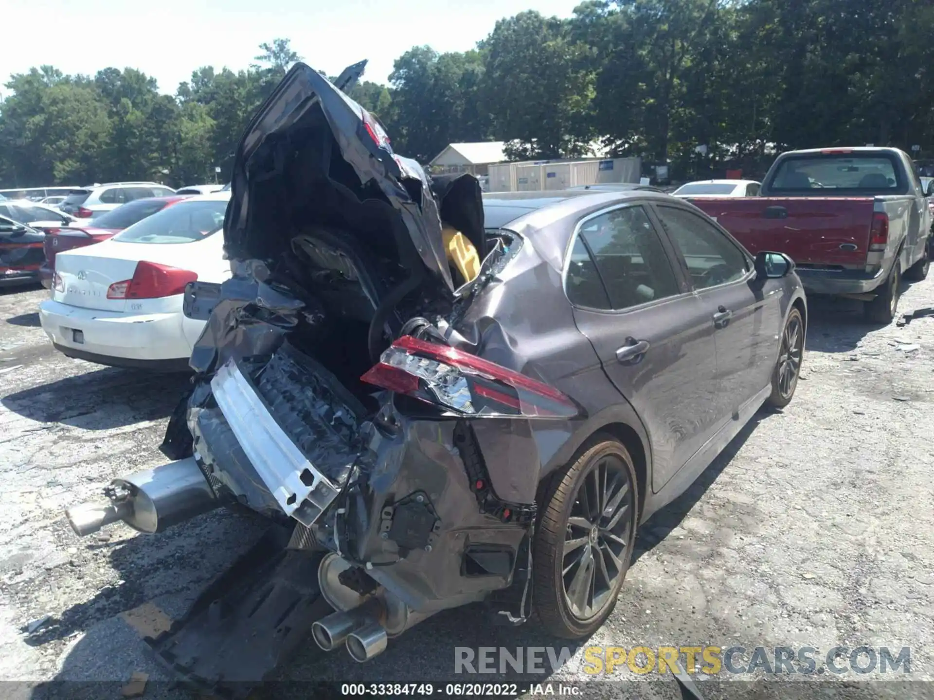 4 Photograph of a damaged car 4T1K61BK3NU059194 TOYOTA CAMRY 2022