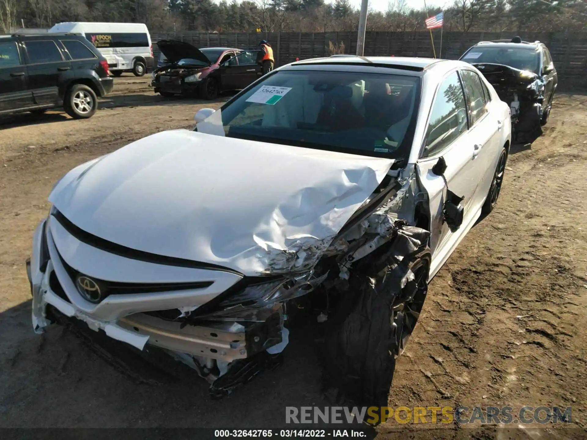 2 Photograph of a damaged car 4T1K61BK6NU056693 TOYOTA CAMRY 2022