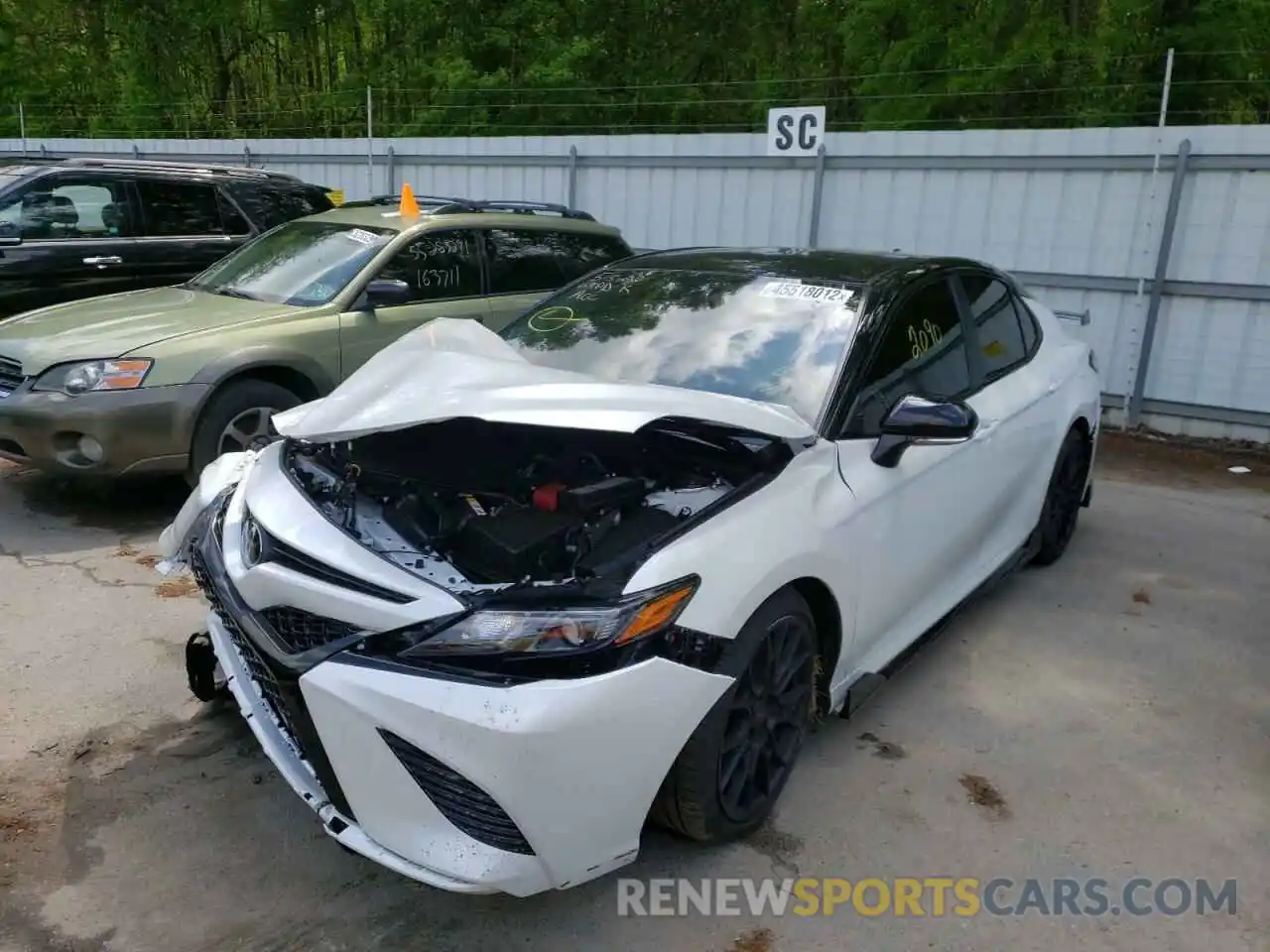 2 Photograph of a damaged car 4T1KZ1AK0NU067326 TOYOTA CAMRY 2022