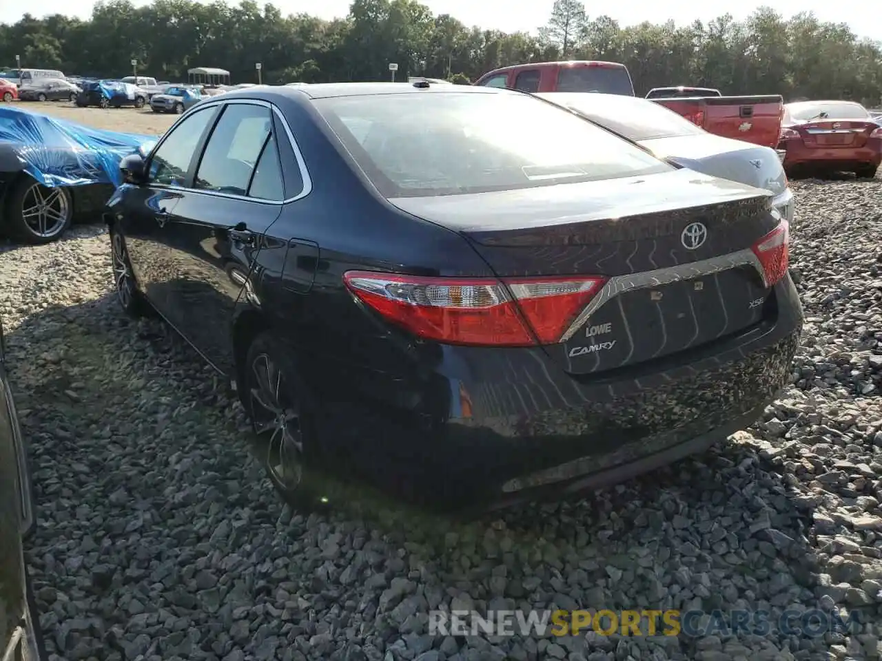 3 Photograph of a damaged car 4T1KZ1AK2NU060331 TOYOTA CAMRY 2022