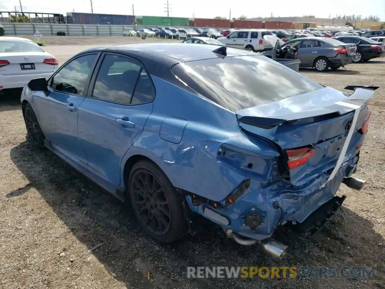 3 Photograph of a damaged car 4T1KZ1AK2NU060832 TOYOTA CAMRY 2022