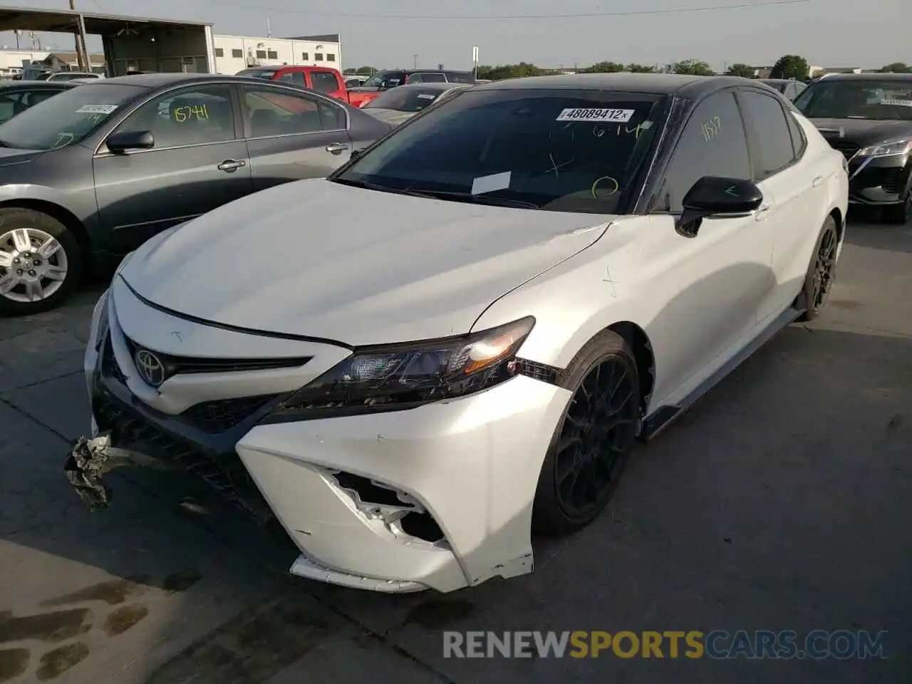 2 Photograph of a damaged car 4T1KZ1AK2NU063035 TOYOTA CAMRY 2022