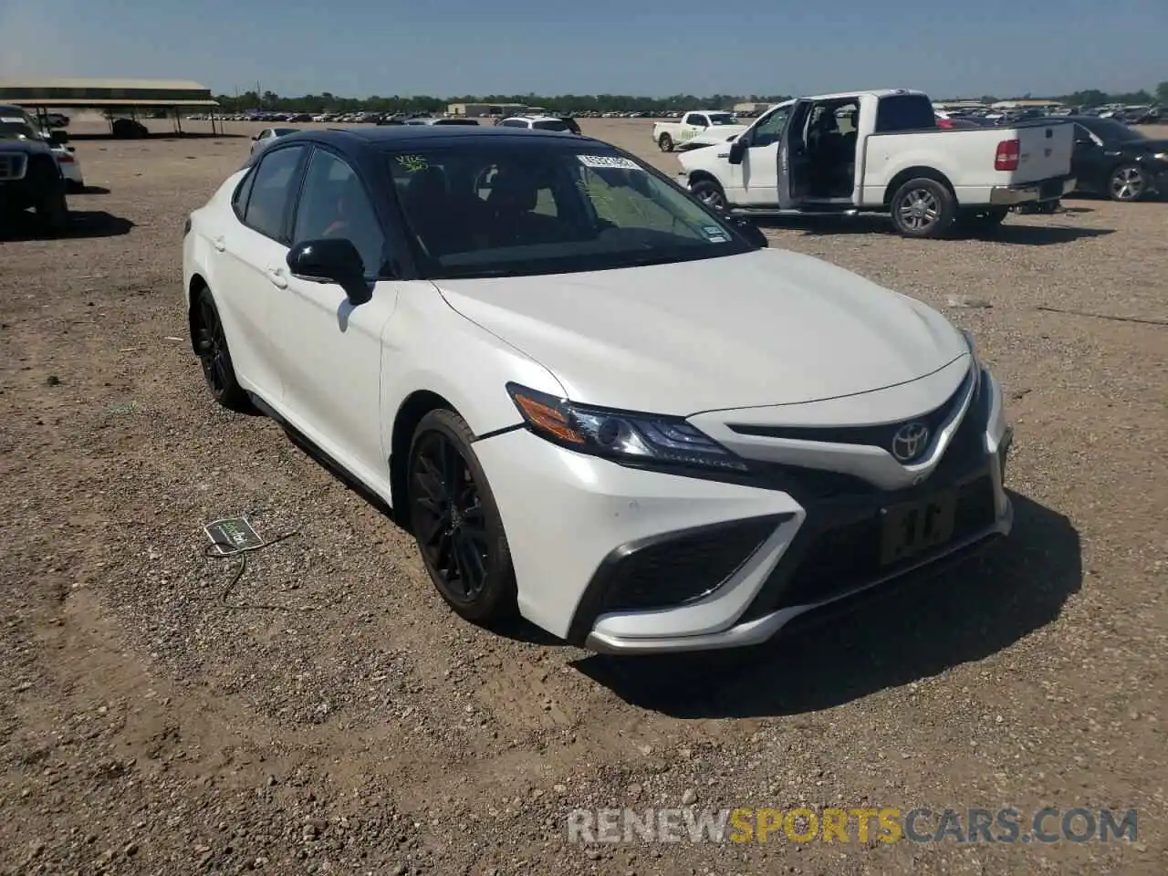 1 Photograph of a damaged car 4T1KZ1AK3NU064839 TOYOTA CAMRY 2022