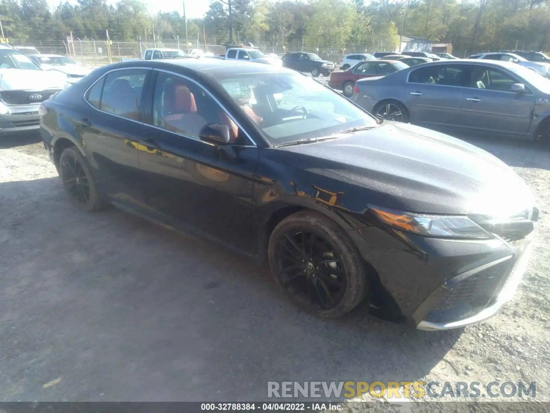 1 Photograph of a damaged car 4T1KZ1AK5NU061568 TOYOTA CAMRY 2022