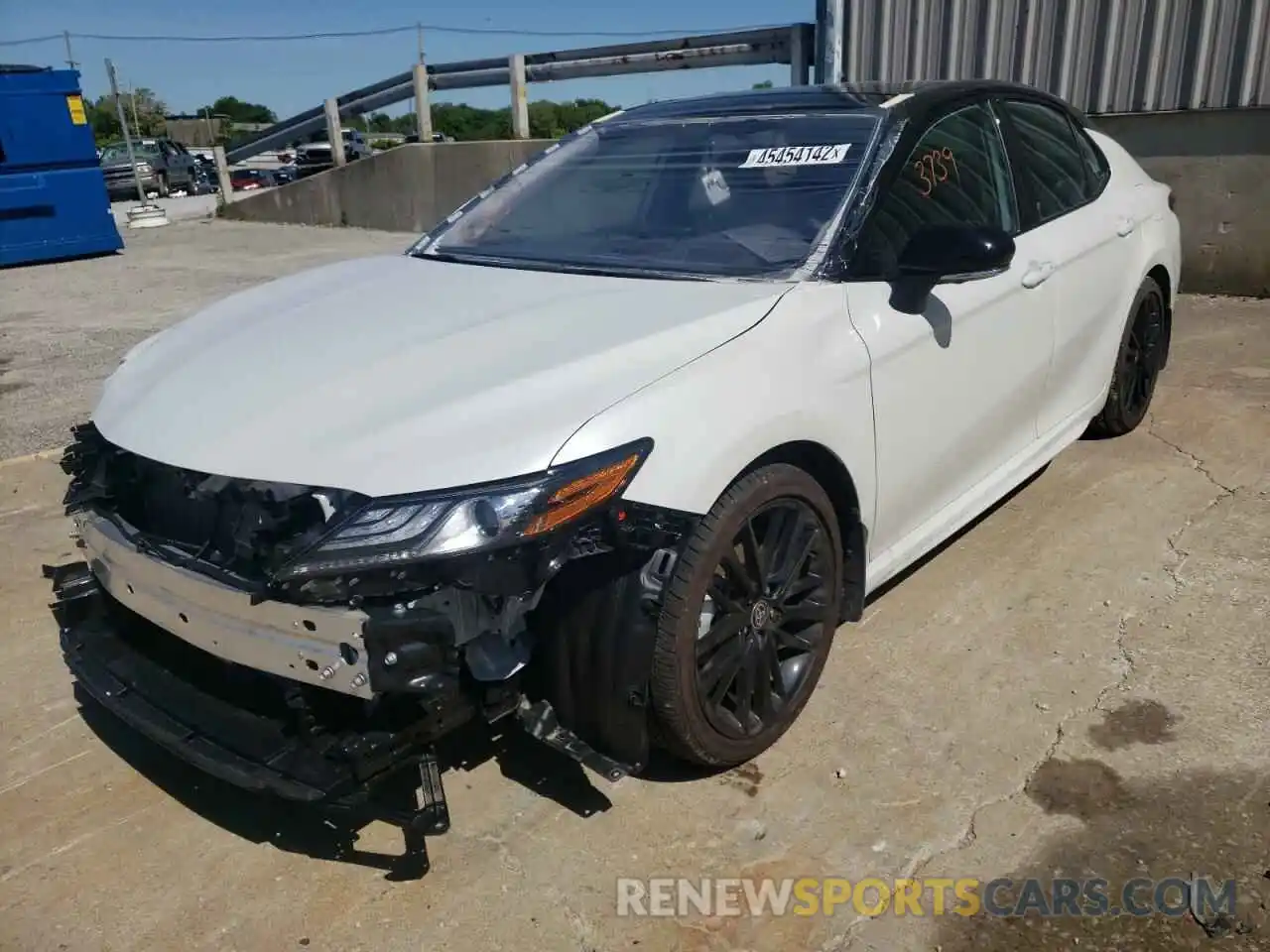 2 Photograph of a damaged car 4T1KZ1AK8NU062052 TOYOTA CAMRY 2022