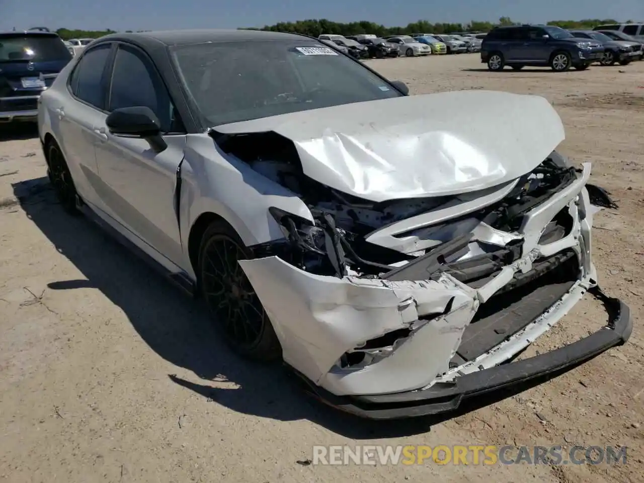 1 Photograph of a damaged car 4T1KZ1AKXNU061520 TOYOTA CAMRY 2022