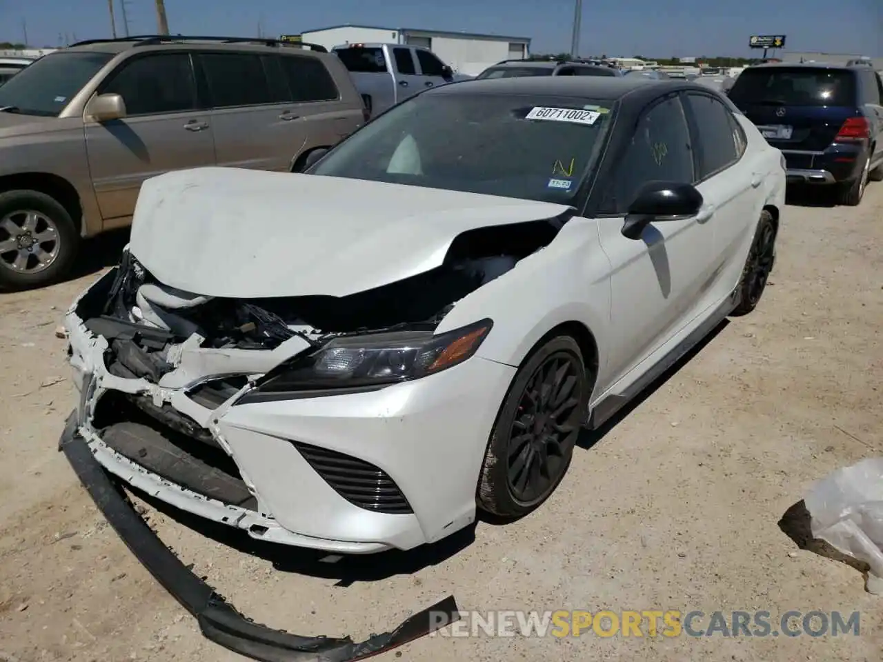 2 Photograph of a damaged car 4T1KZ1AKXNU061520 TOYOTA CAMRY 2022