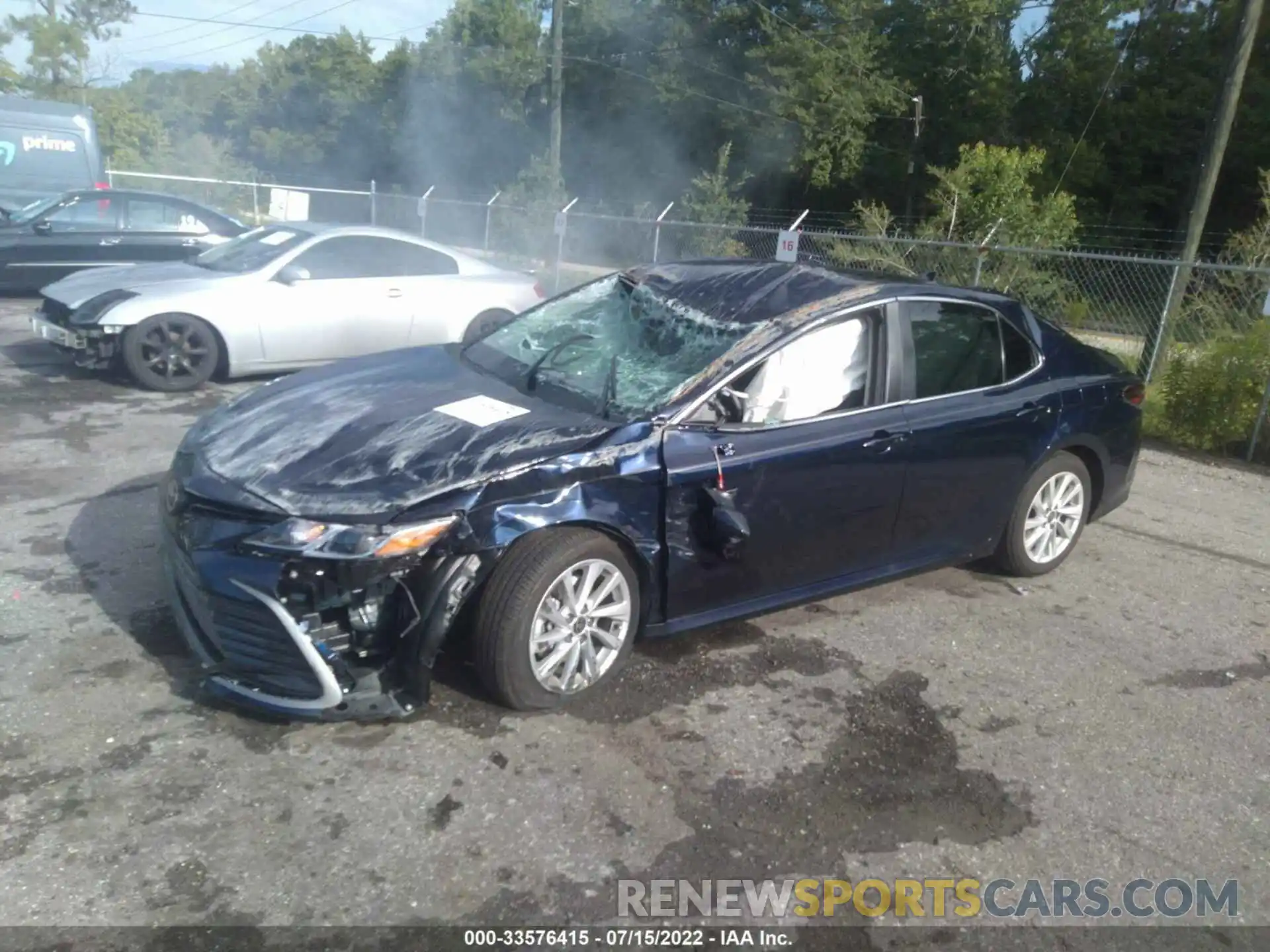 2 Photograph of a damaged car 4T1R11AK0NU634494 TOYOTA CAMRY 2022