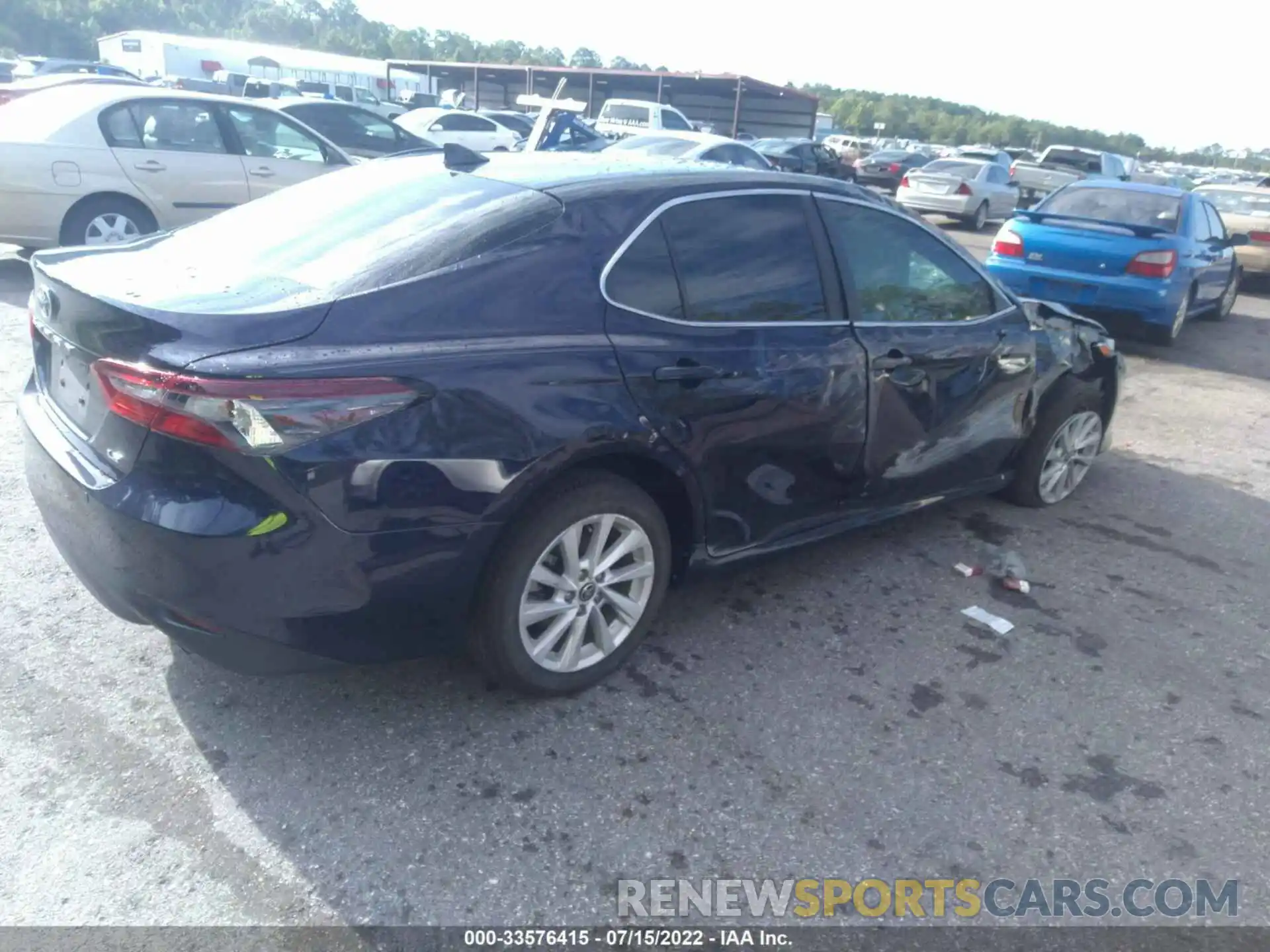 4 Photograph of a damaged car 4T1R11AK0NU634494 TOYOTA CAMRY 2022