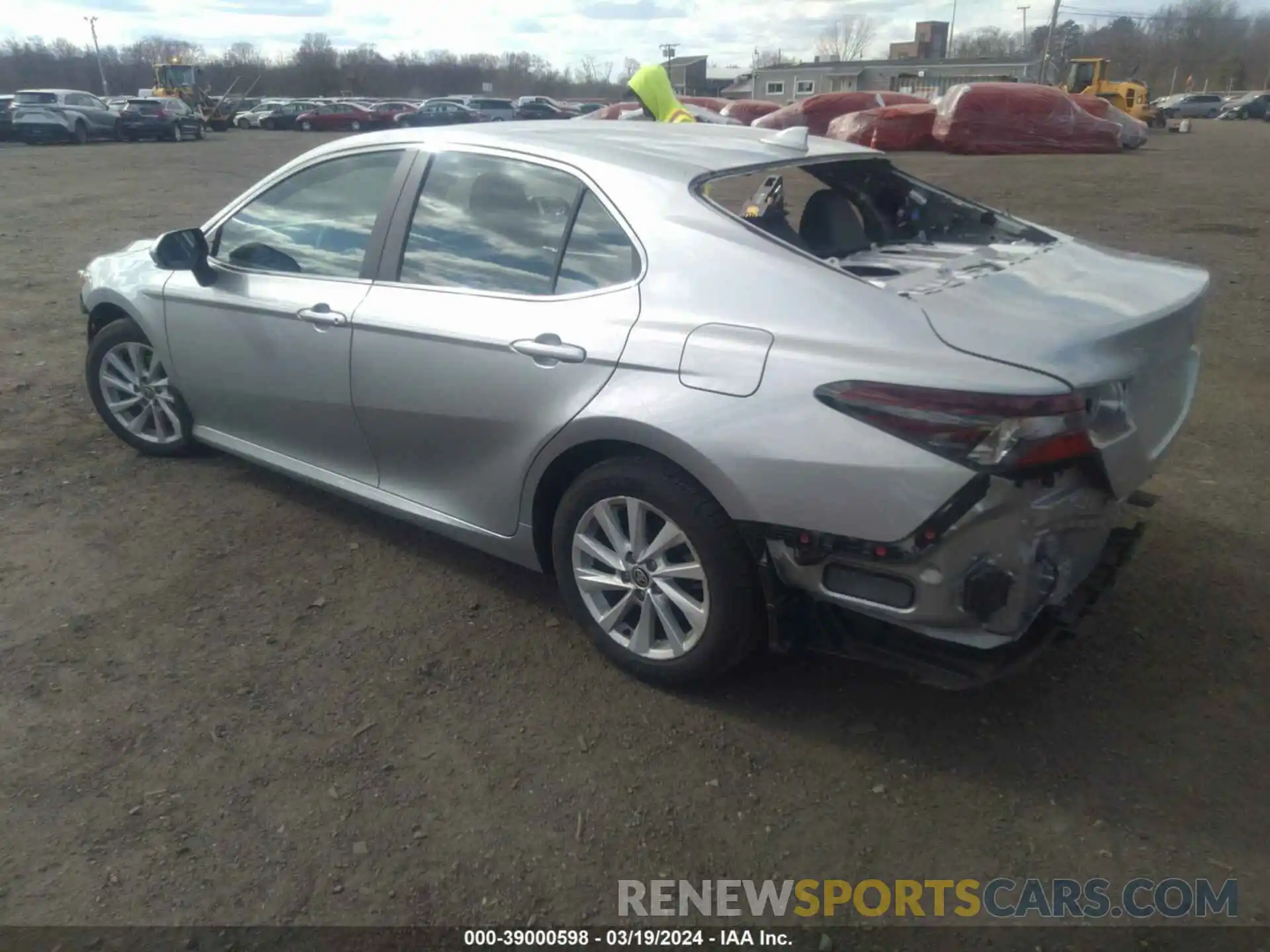 3 Photograph of a damaged car 4T1R11AK0NU700431 TOYOTA CAMRY 2022