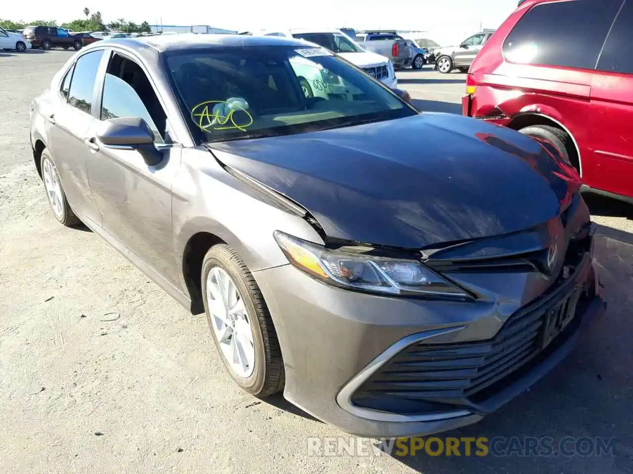 1 Photograph of a damaged car 4T1R11AK1NU630602 TOYOTA CAMRY 2022