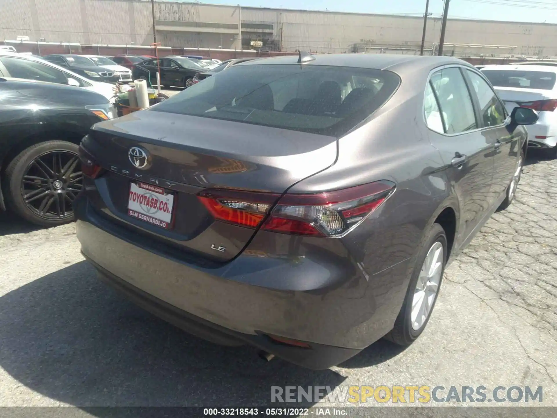 4 Photograph of a damaged car 4T1R11AK3NU681972 TOYOTA CAMRY 2022