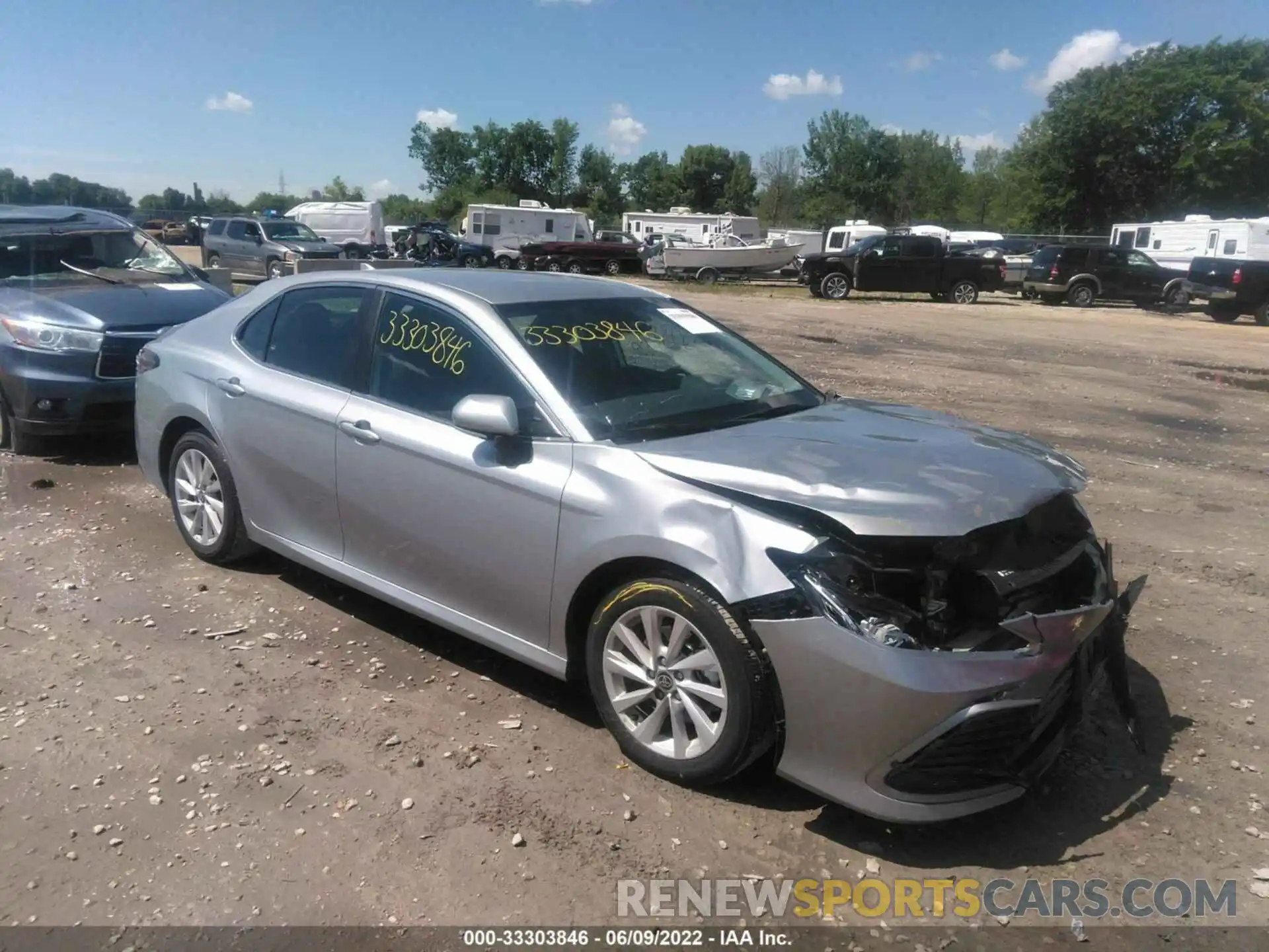 1 Photograph of a damaged car 4T1R11AK4NU671919 TOYOTA CAMRY 2022