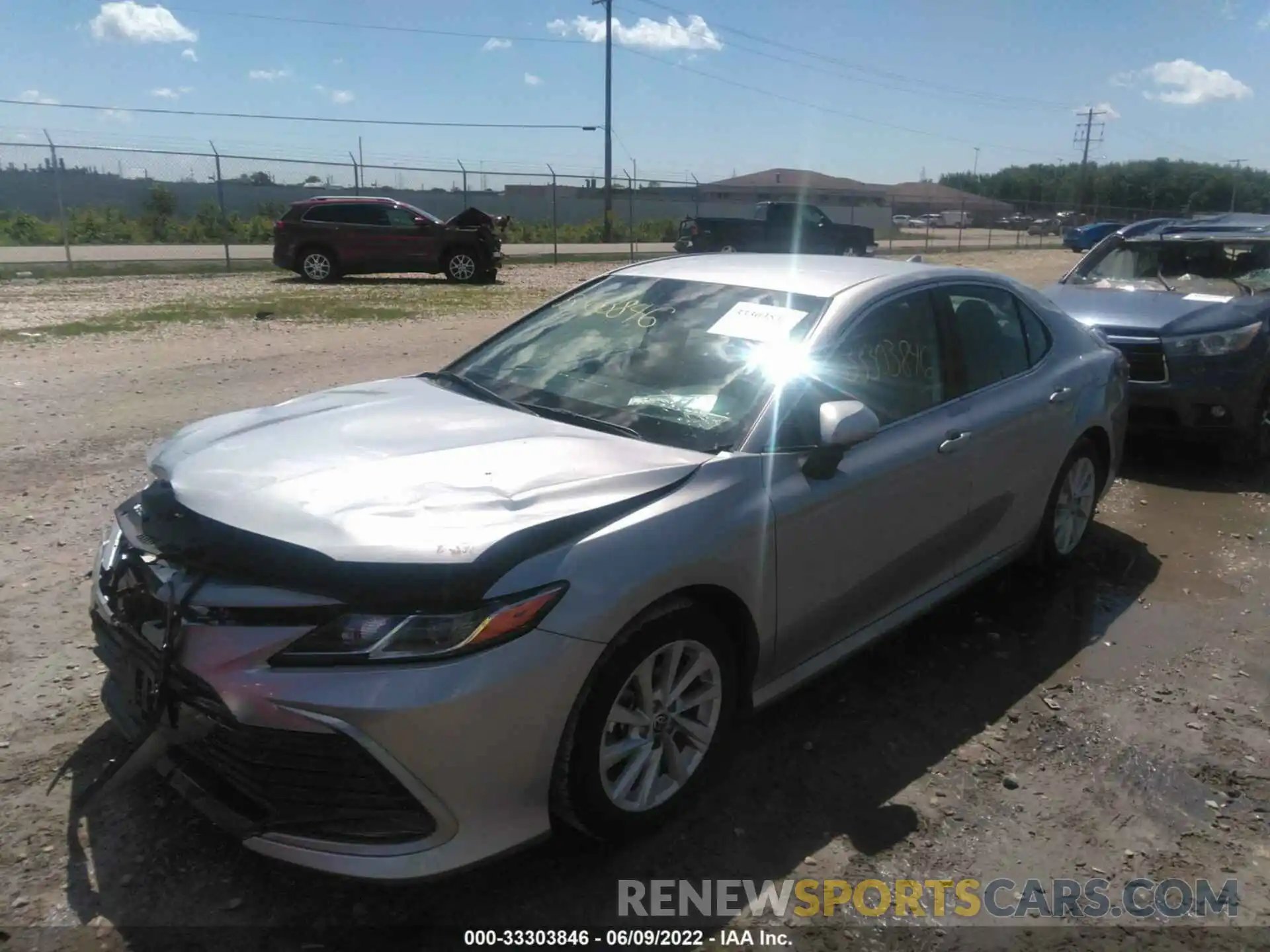 2 Photograph of a damaged car 4T1R11AK4NU671919 TOYOTA CAMRY 2022