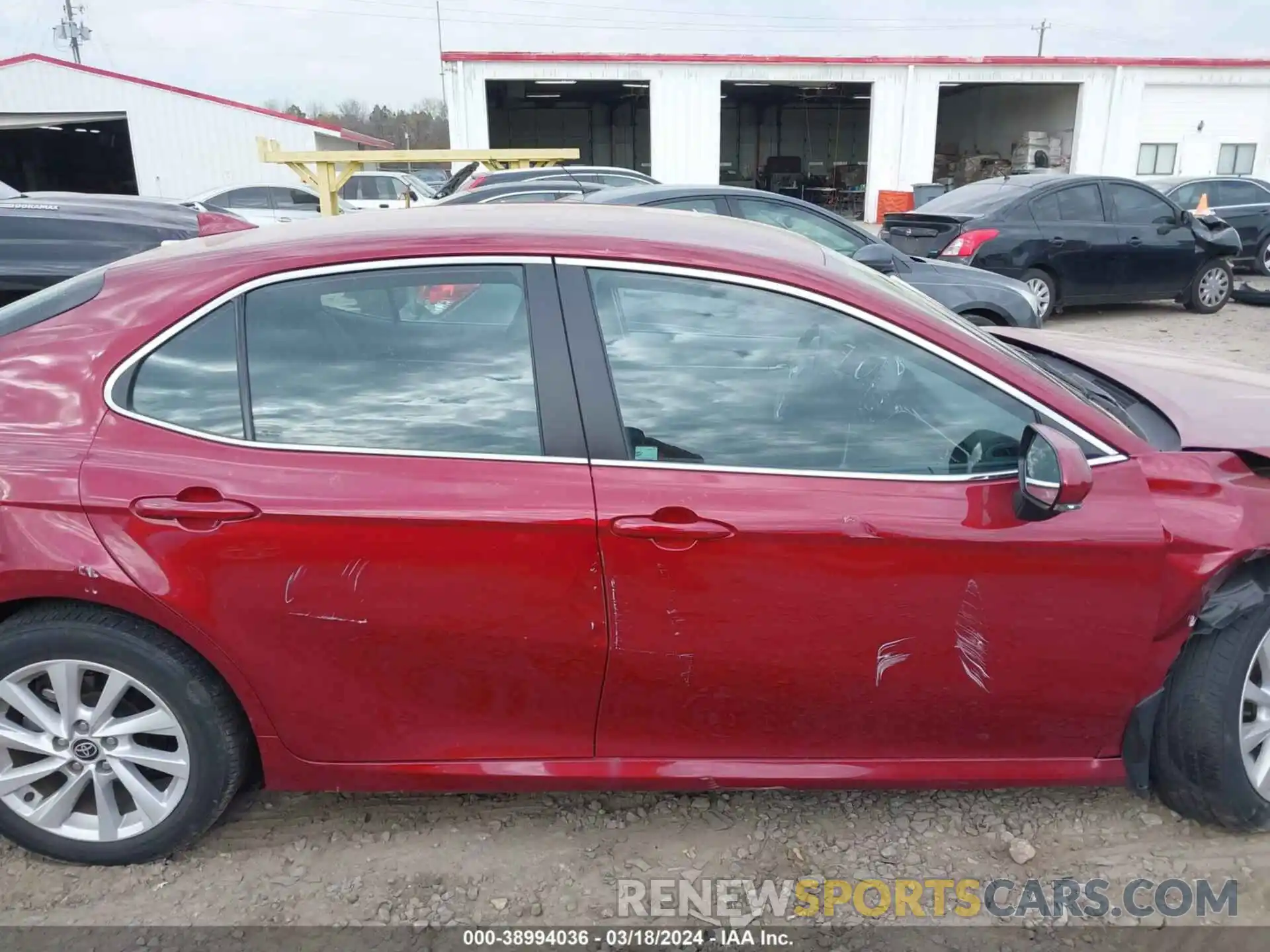 13 Photograph of a damaged car 4T1R11AK7NU693834 TOYOTA CAMRY 2022