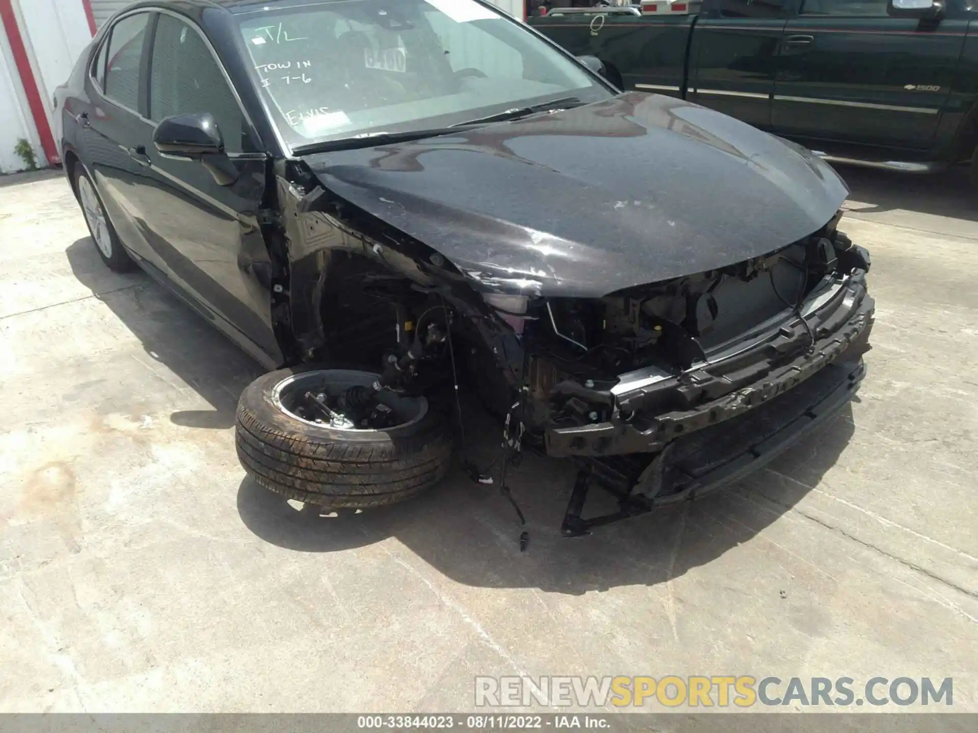 6 Photograph of a damaged car 4T1R11AKXNU694718 TOYOTA CAMRY 2022