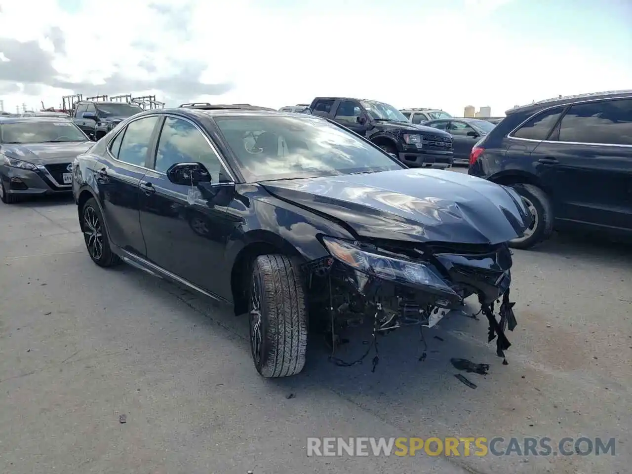 1 Photograph of a damaged car 4T1S11AK2NU048347 TOYOTA CAMRY 2022