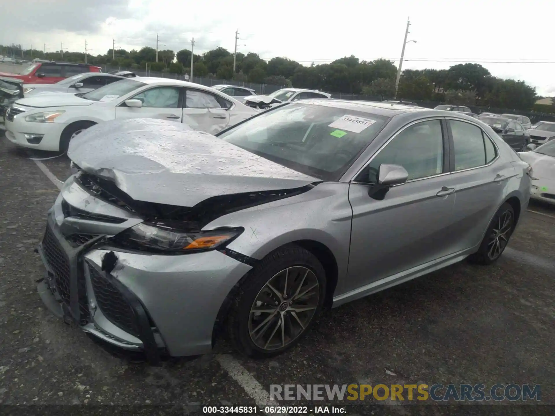 2 Photograph of a damaged car 4T1S11AK3NU666650 TOYOTA CAMRY 2022