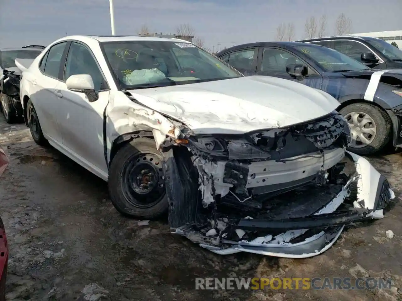 1 Photograph of a damaged car 4T1S11AK4NU643121 TOYOTA CAMRY 2022