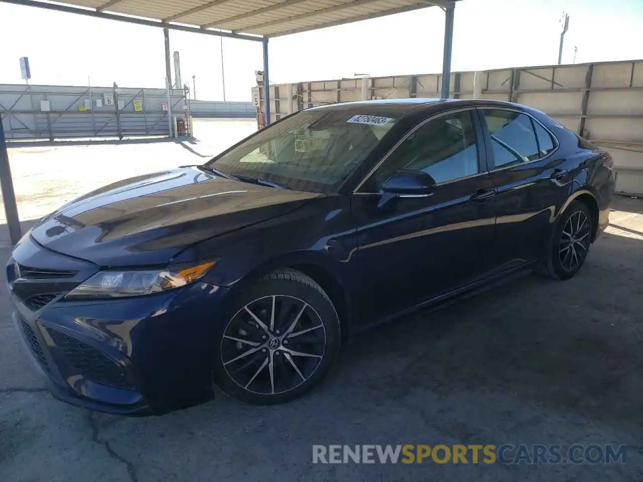 1 Photograph of a damaged car 4T1S11AKXNU072282 TOYOTA CAMRY 2022