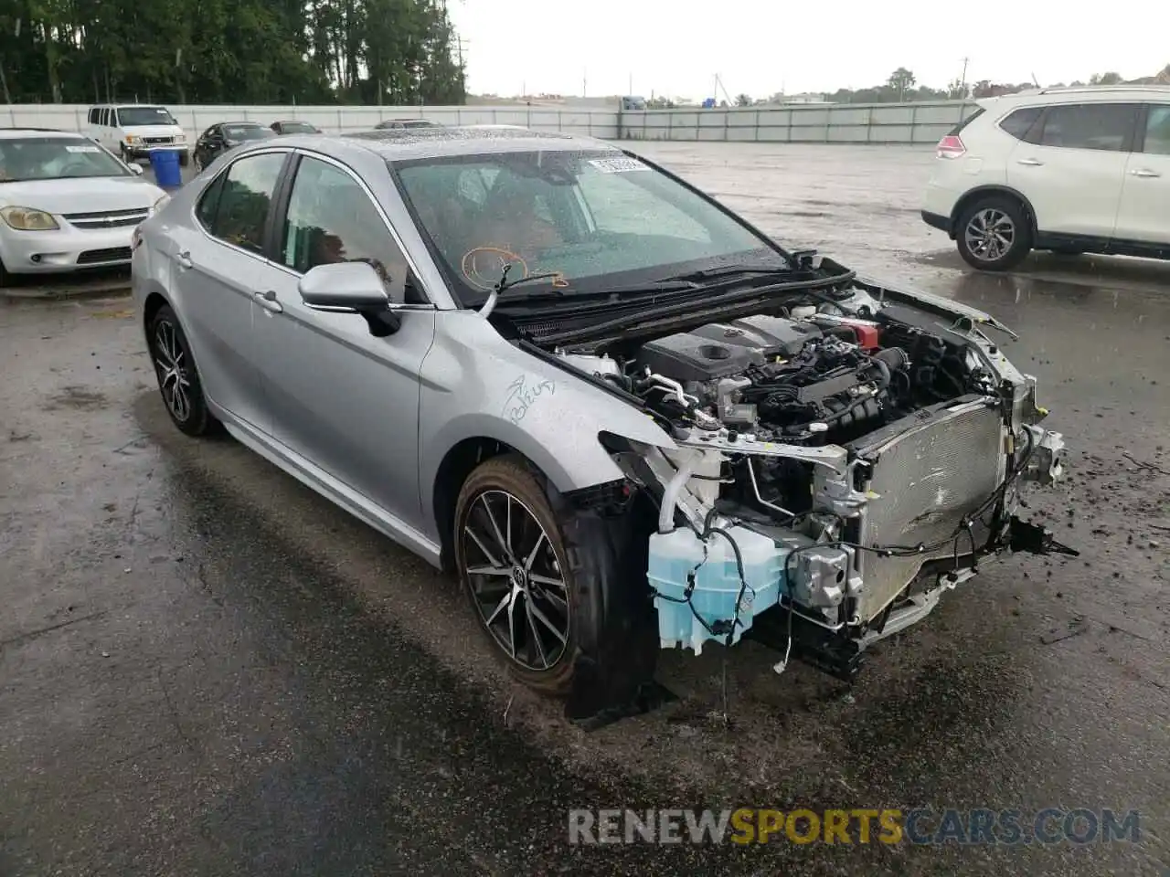 1 Photograph of a damaged car 4T1S11AKXNU666323 TOYOTA CAMRY 2022