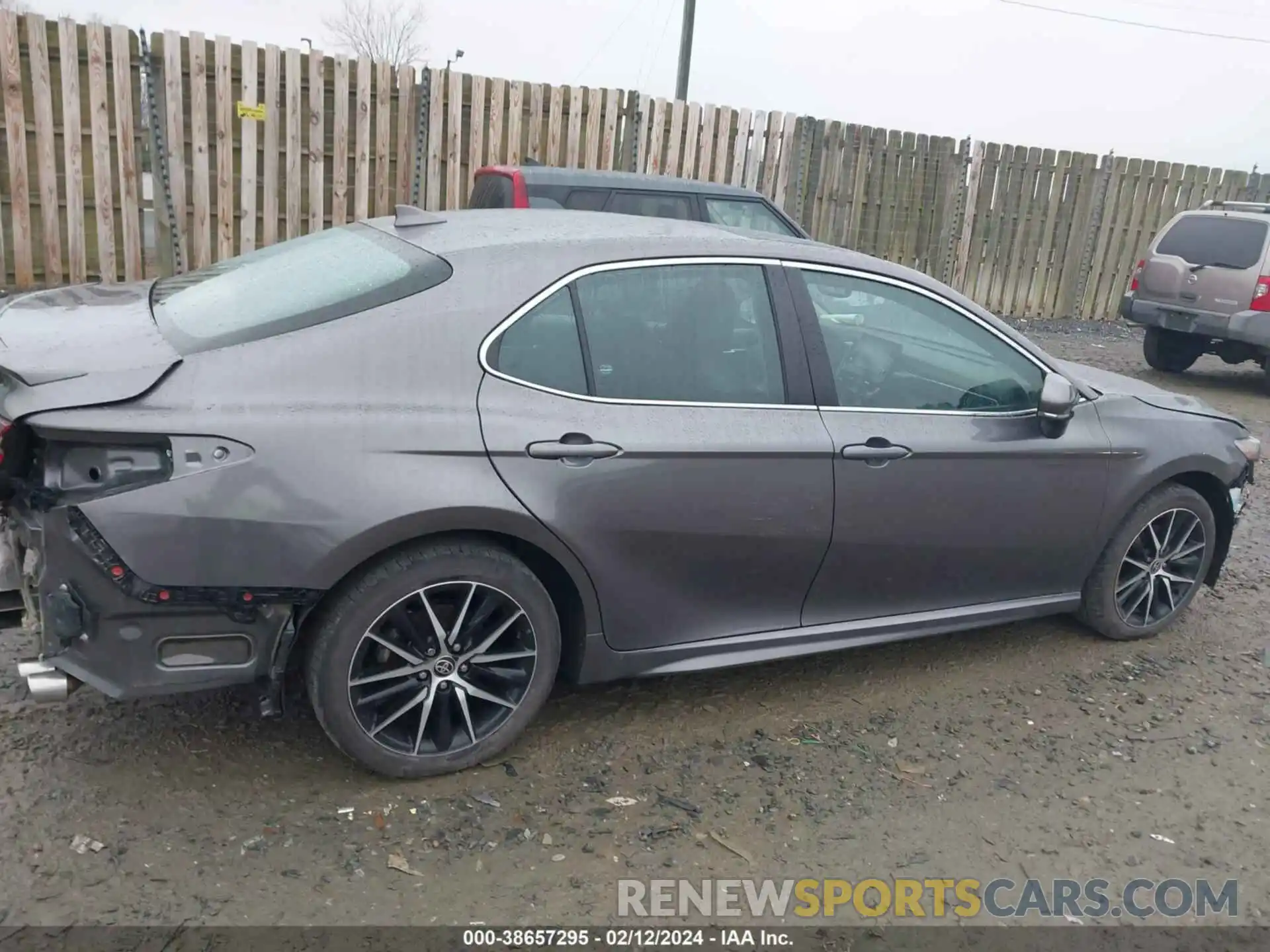 14 Photograph of a damaged car 4T1S11BK7NU067989 TOYOTA CAMRY 2022