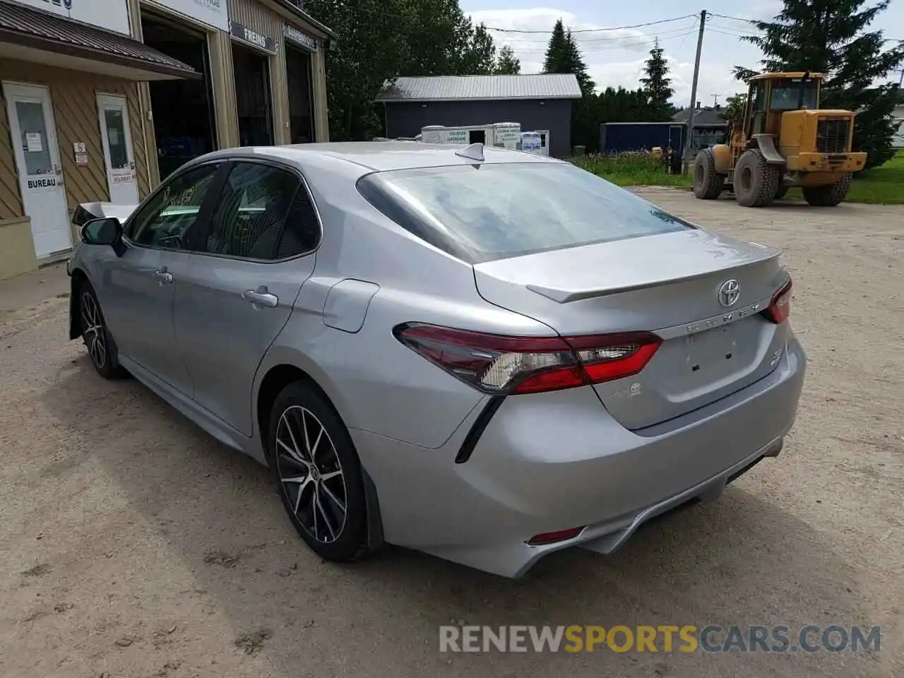 3 Photograph of a damaged car 4T1S11BK9NU060168 TOYOTA CAMRY 2022