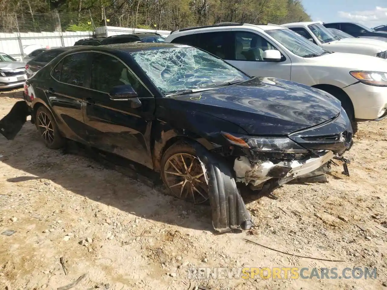 1 Photograph of a damaged car 4T1S31AK2NU577078 TOYOTA CAMRY 2022