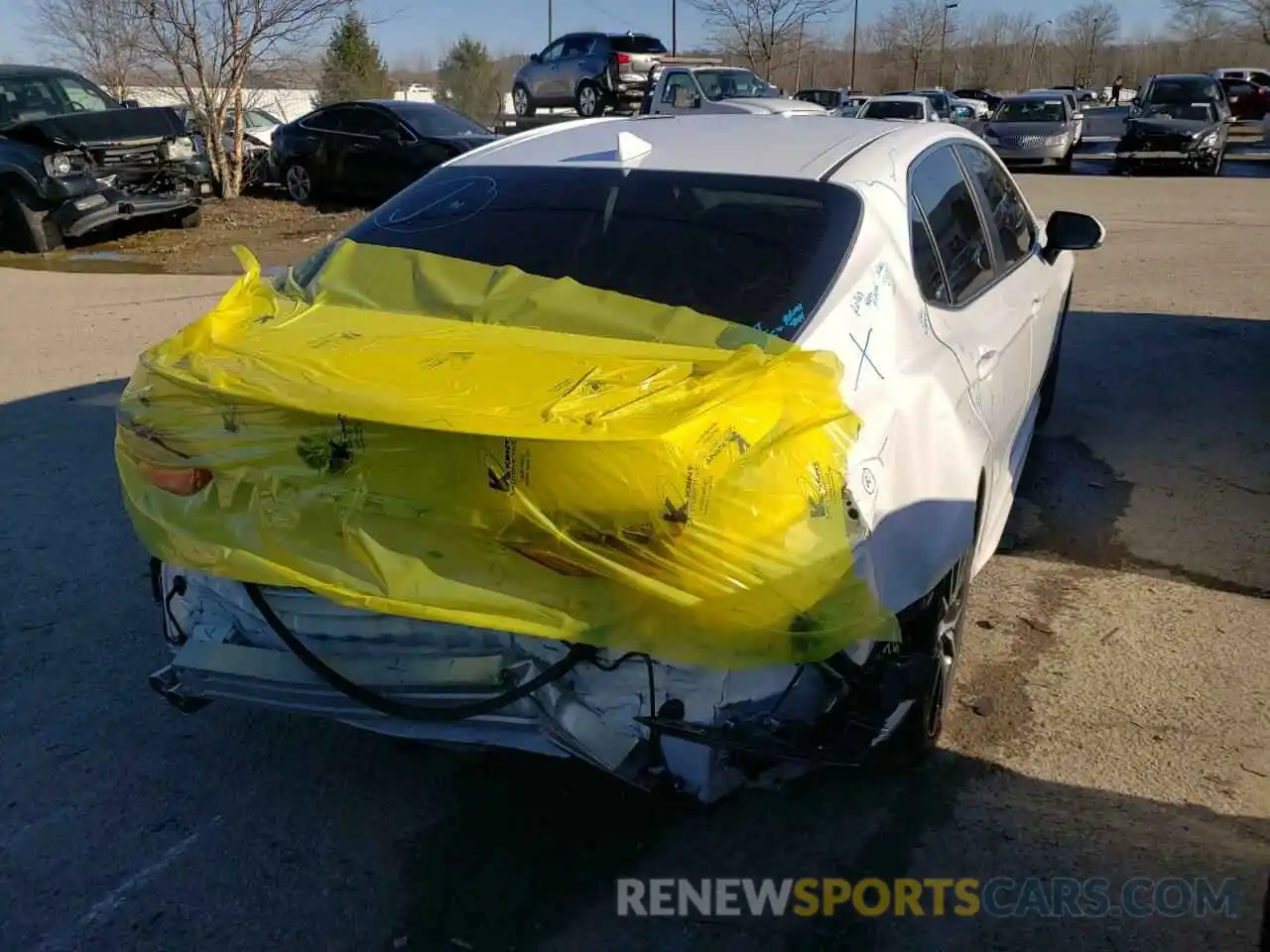 4 Photograph of a damaged car 4T1S31AK5NU576006 TOYOTA CAMRY 2022