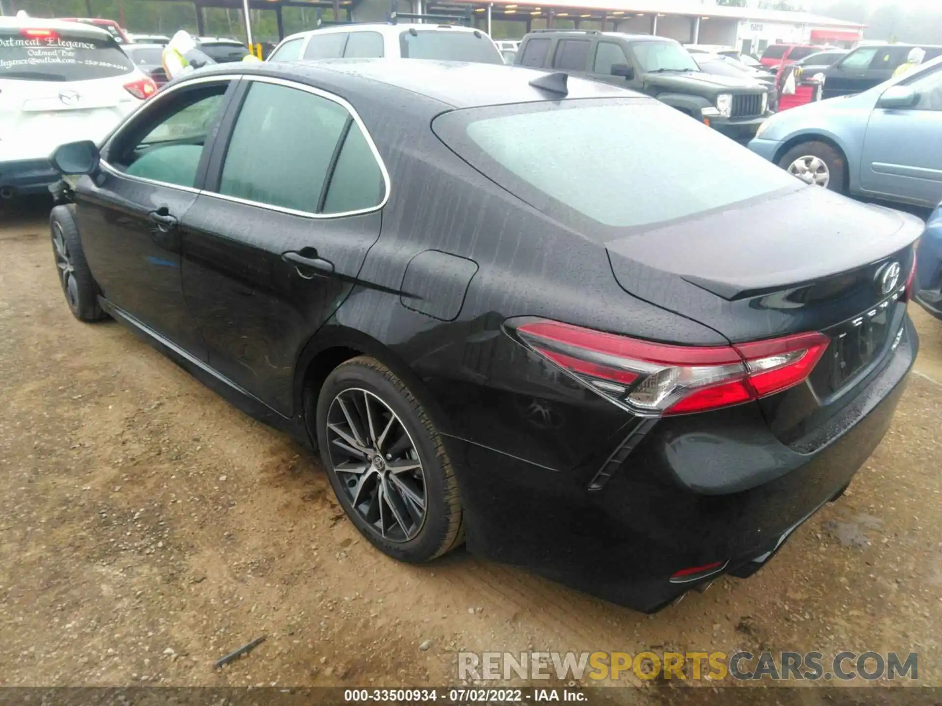 3 Photograph of a damaged car 4T1S31AK6NU582672 TOYOTA CAMRY 2022