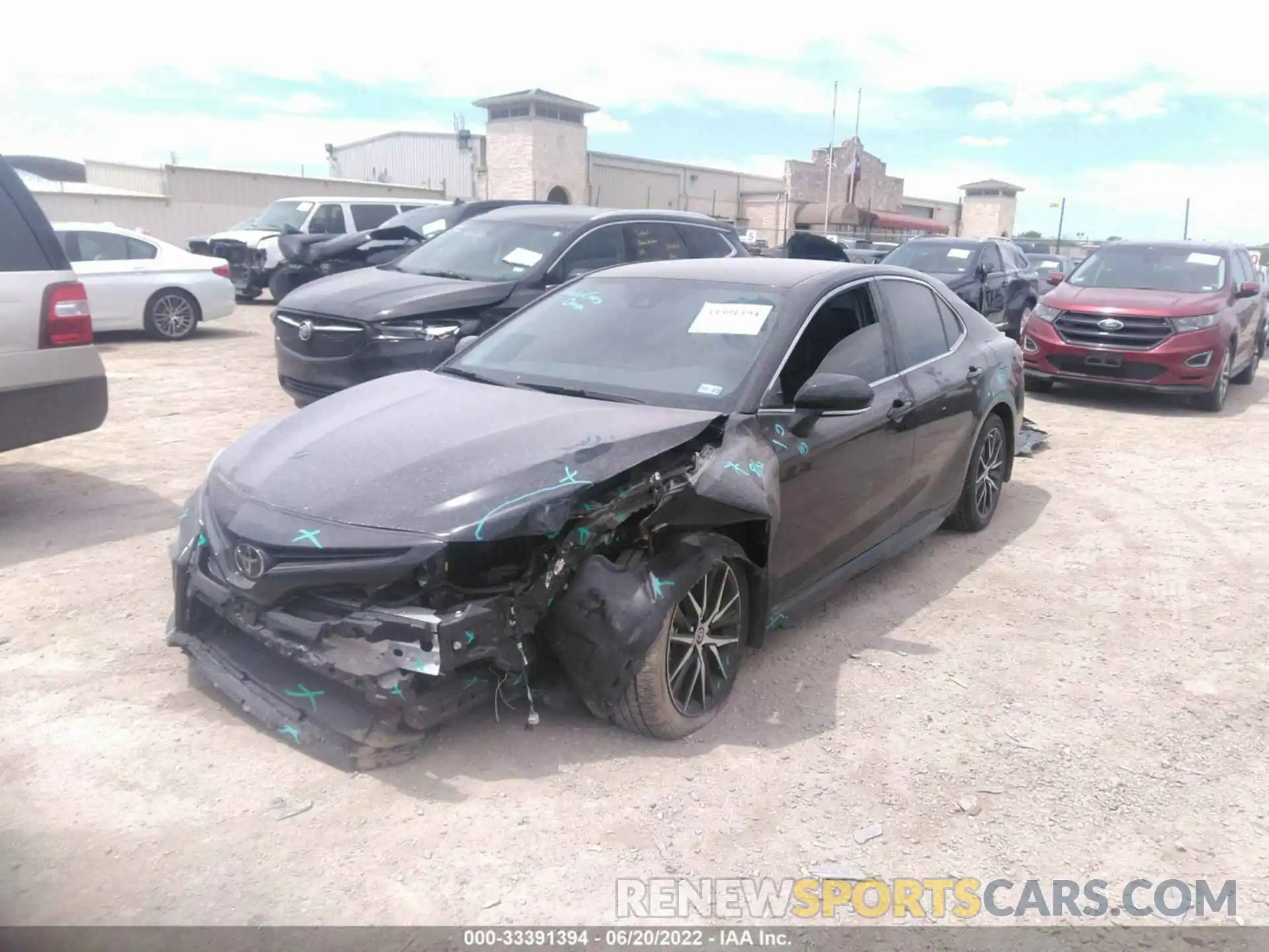 2 Photograph of a damaged car 4T1T11AK0NU618575 TOYOTA CAMRY 2022