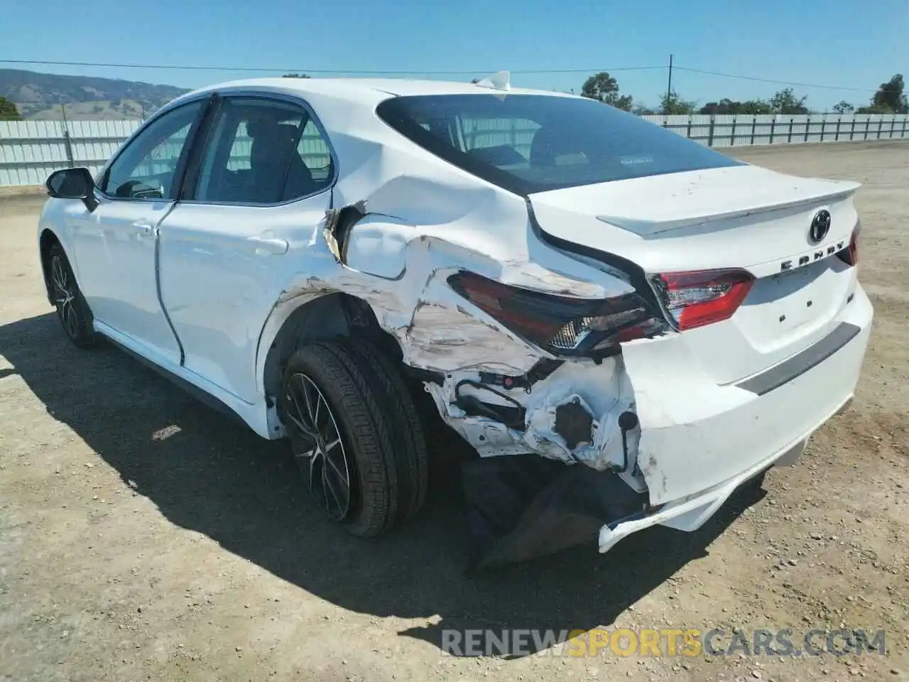 9 Photograph of a damaged car 4T1T11AK0NU623341 TOYOTA CAMRY 2022