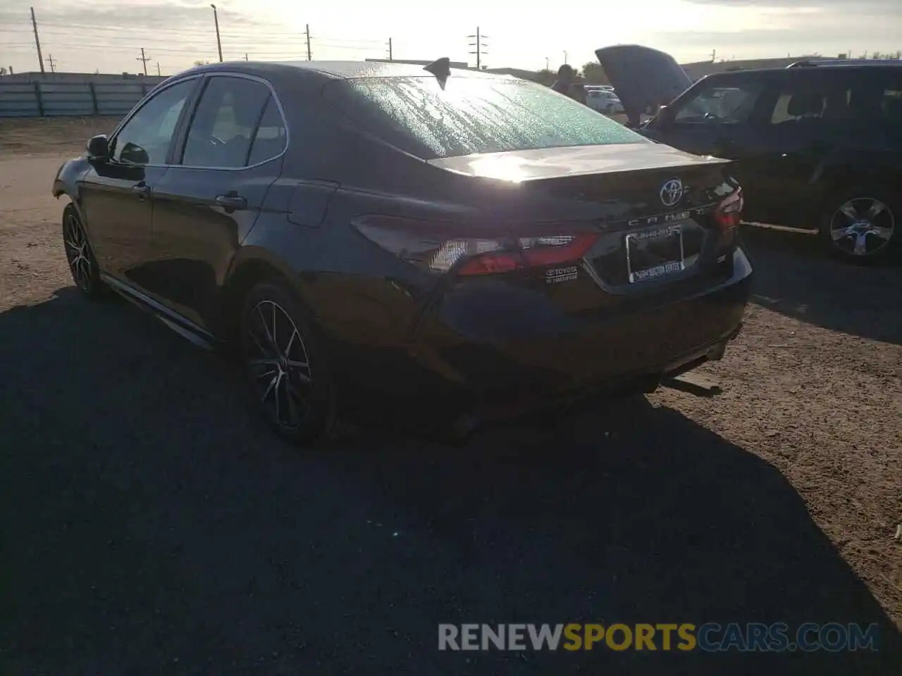 3 Photograph of a damaged car 4T1T11AK0NU637403 TOYOTA CAMRY 2022