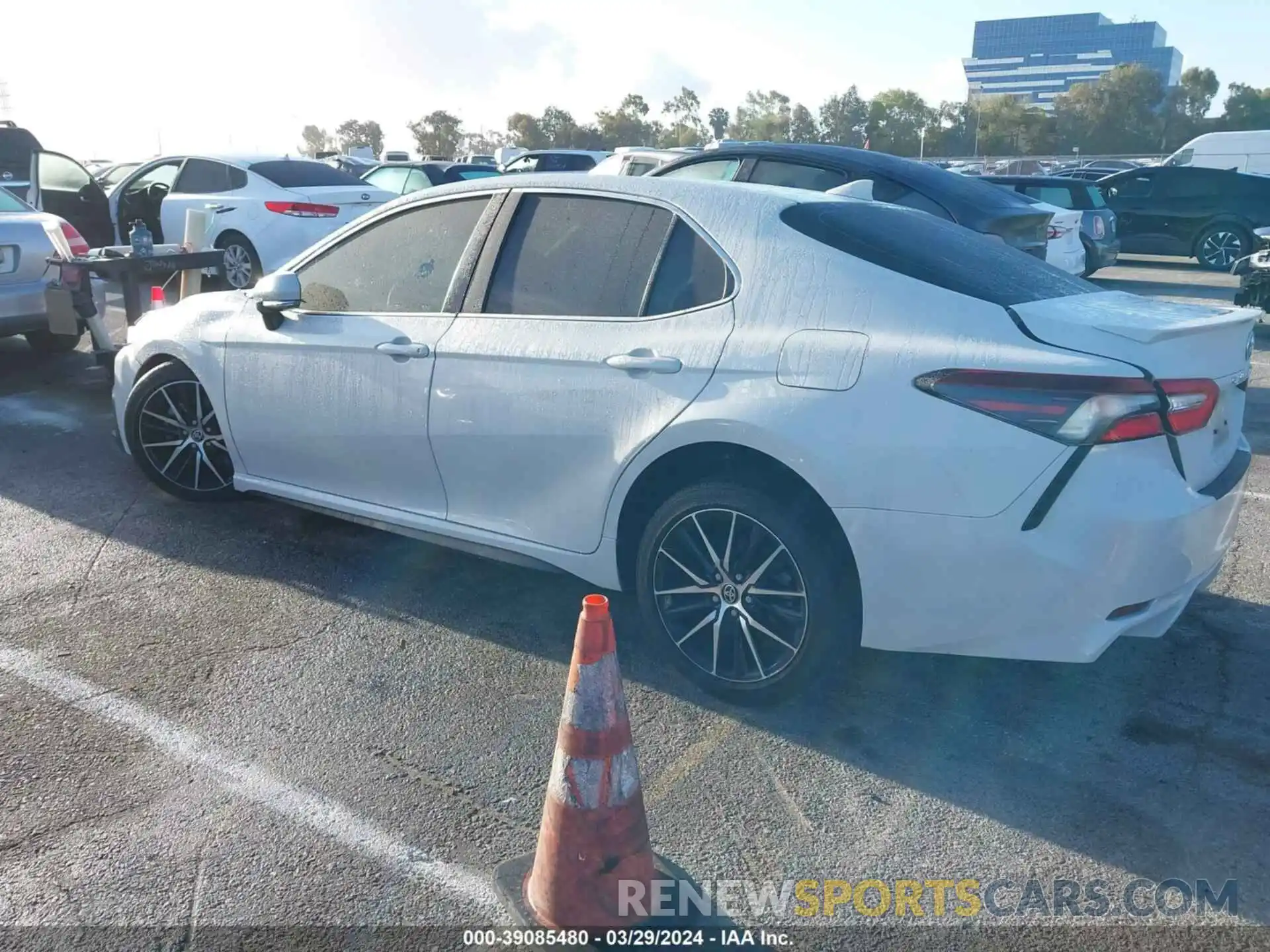 14 Photograph of a damaged car 4T1T11AK1NU030846 TOYOTA CAMRY 2022