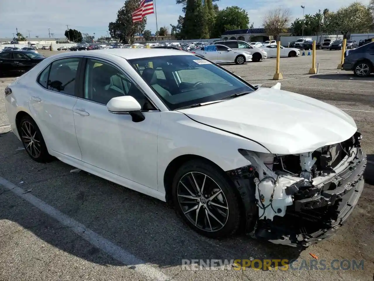 4 Photograph of a damaged car 4T1T11AK1NU048568 TOYOTA CAMRY 2022