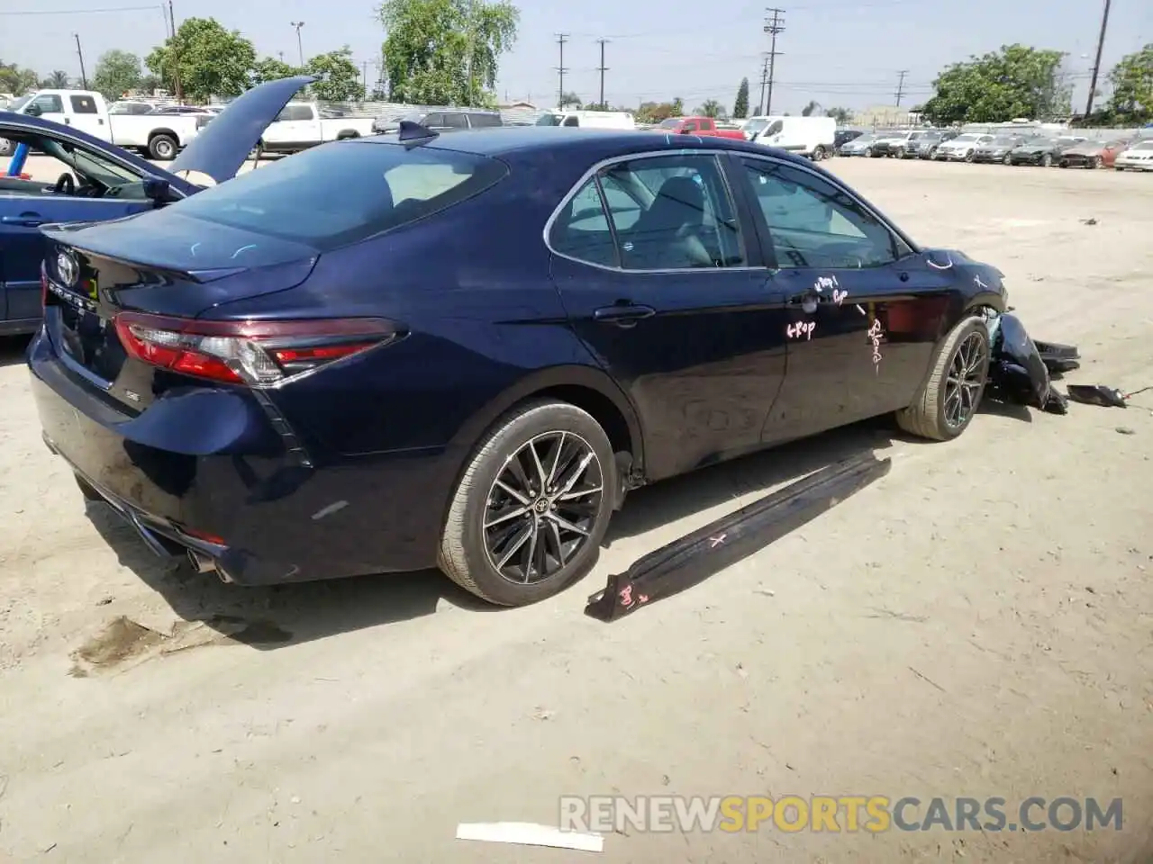 4 Photograph of a damaged car 4T1T11AK1NU653321 TOYOTA CAMRY 2022