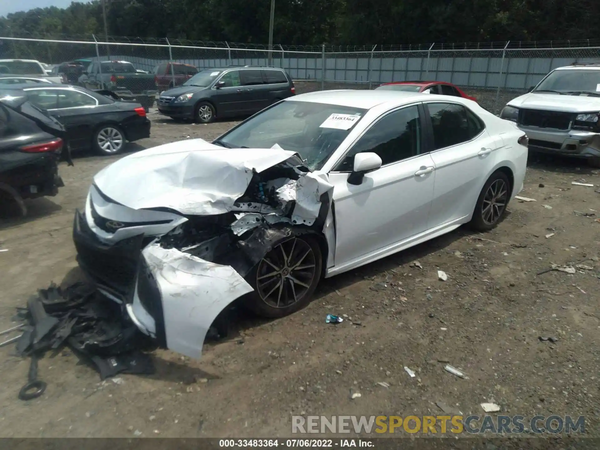 2 Photograph of a damaged car 4T1T11AK2NU642537 TOYOTA CAMRY 2022