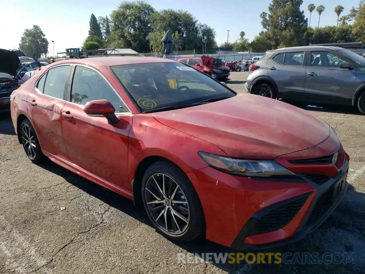 1 Photograph of a damaged car 4T1T11AK3NU040651 TOYOTA CAMRY 2022