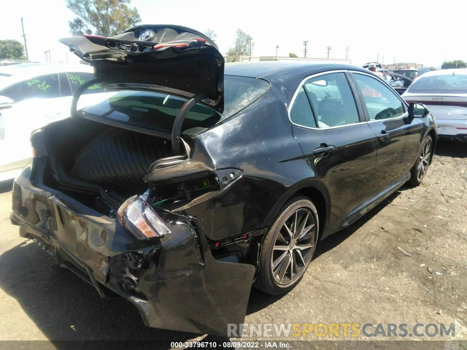 4 Photograph of a damaged car 4T1T11AK3NU047437 TOYOTA CAMRY 2022