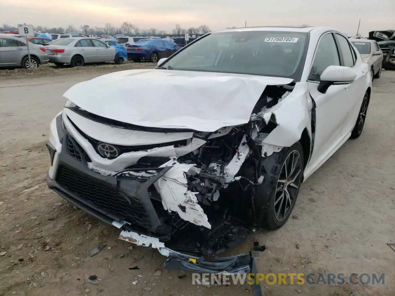 2 Photograph of a damaged car 4T1T11AK3NU647391 TOYOTA CAMRY 2022