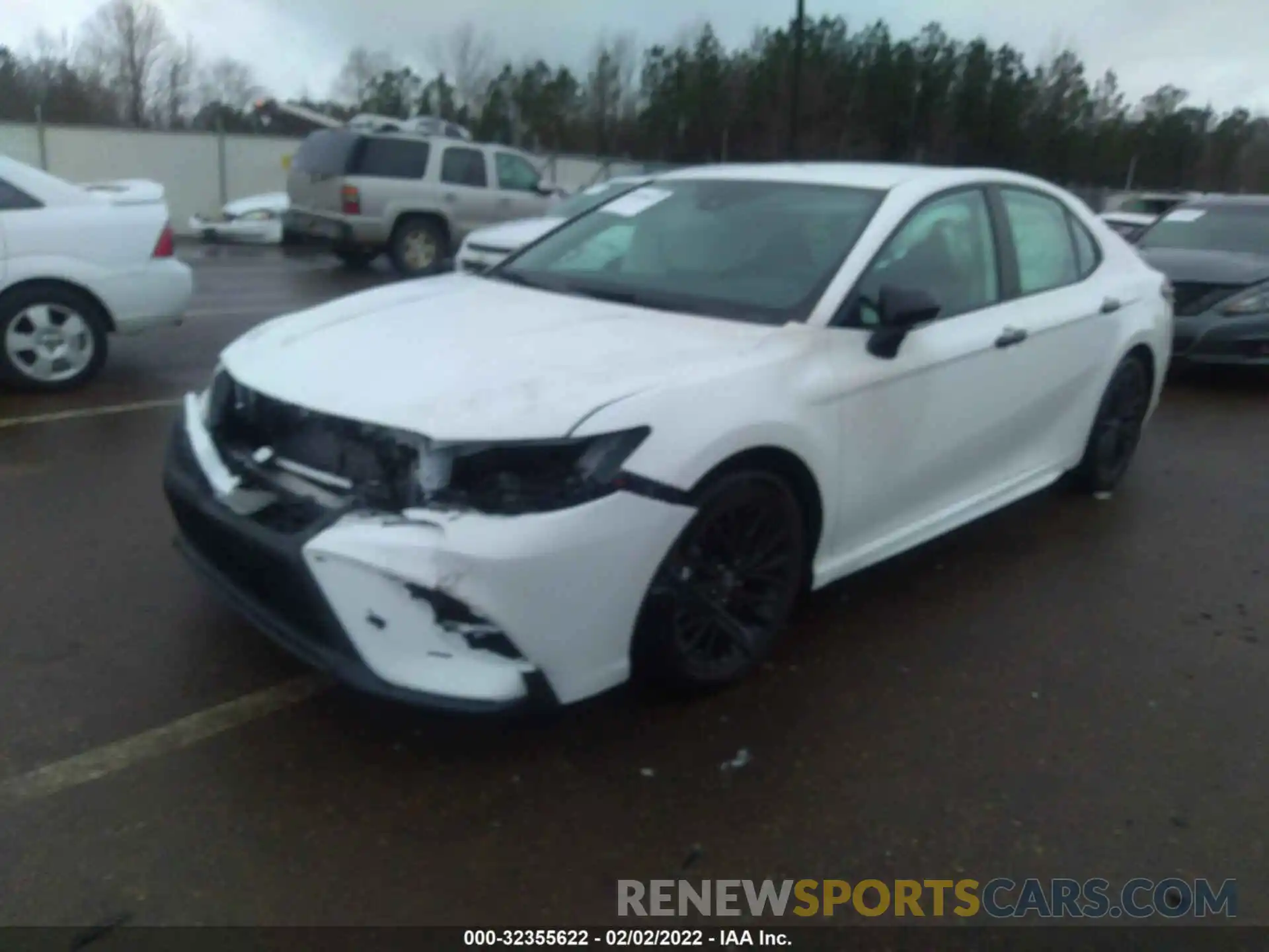 2 Photograph of a damaged car 4T1T11AK4NU005939 TOYOTA CAMRY 2022