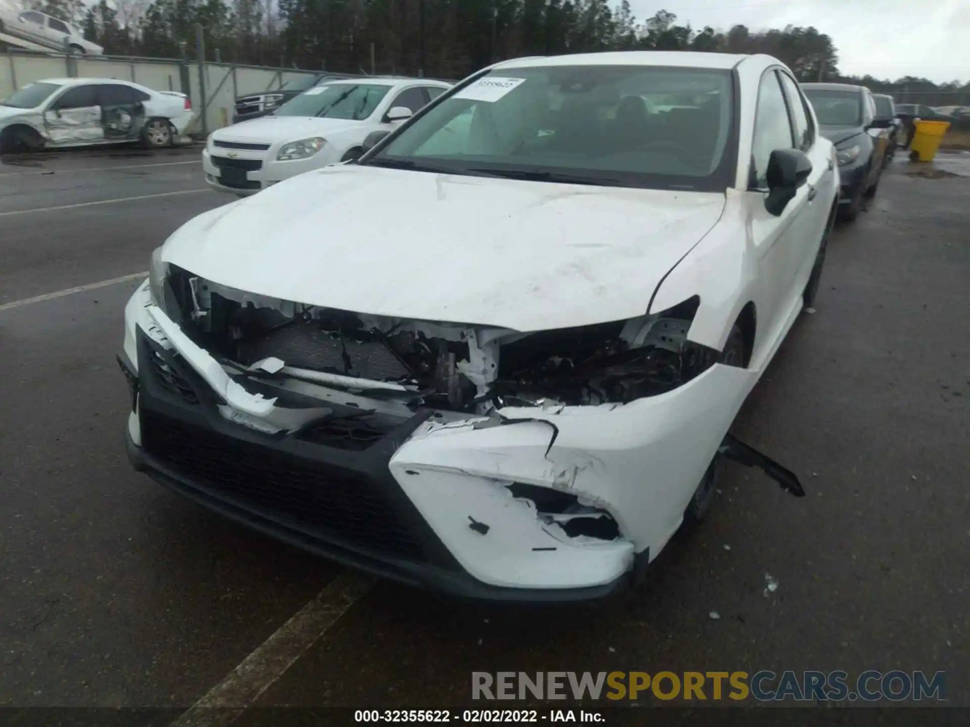 6 Photograph of a damaged car 4T1T11AK4NU005939 TOYOTA CAMRY 2022