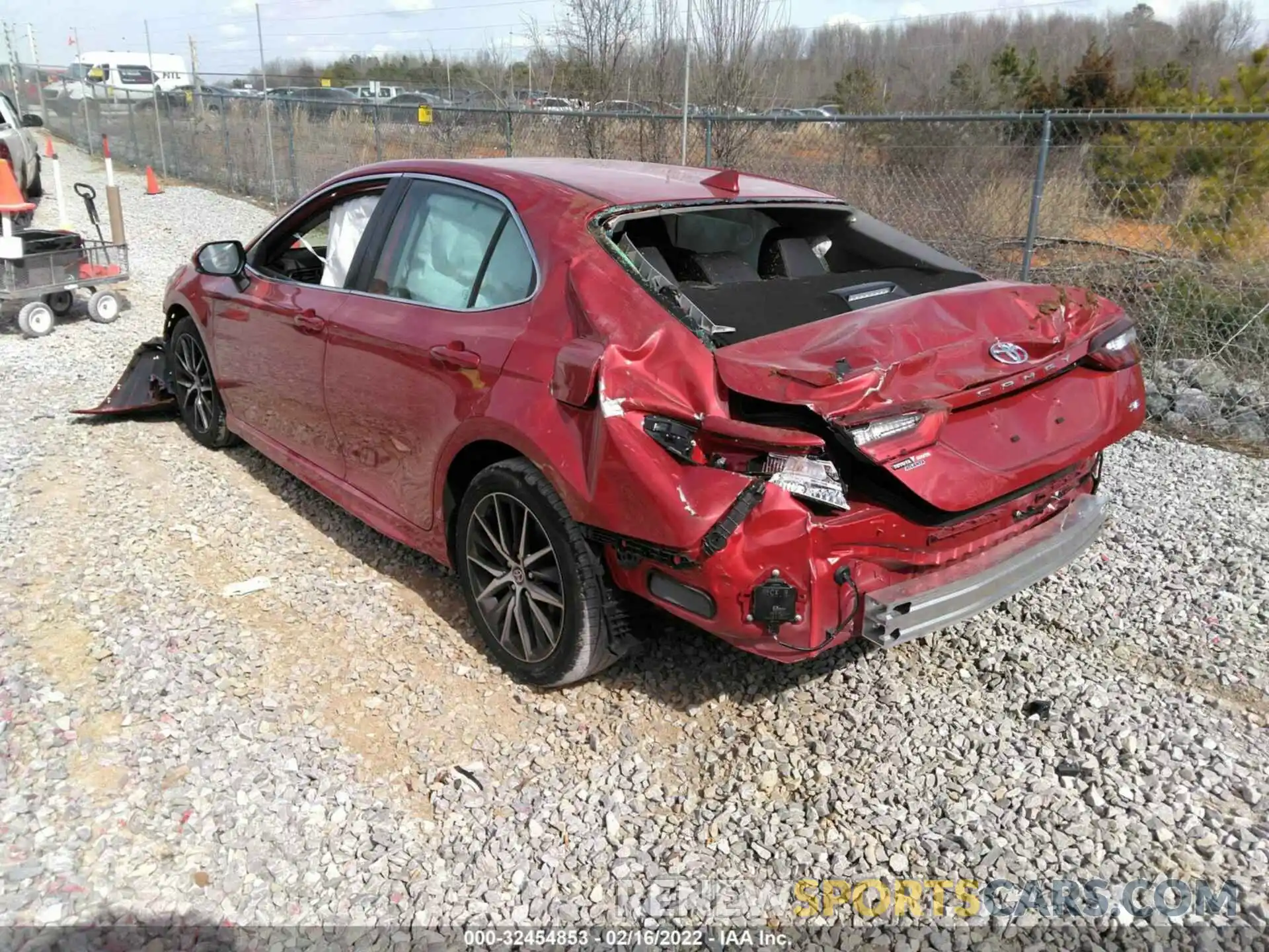 3 Photograph of a damaged car 4T1T11AK4NU025057 TOYOTA CAMRY 2022