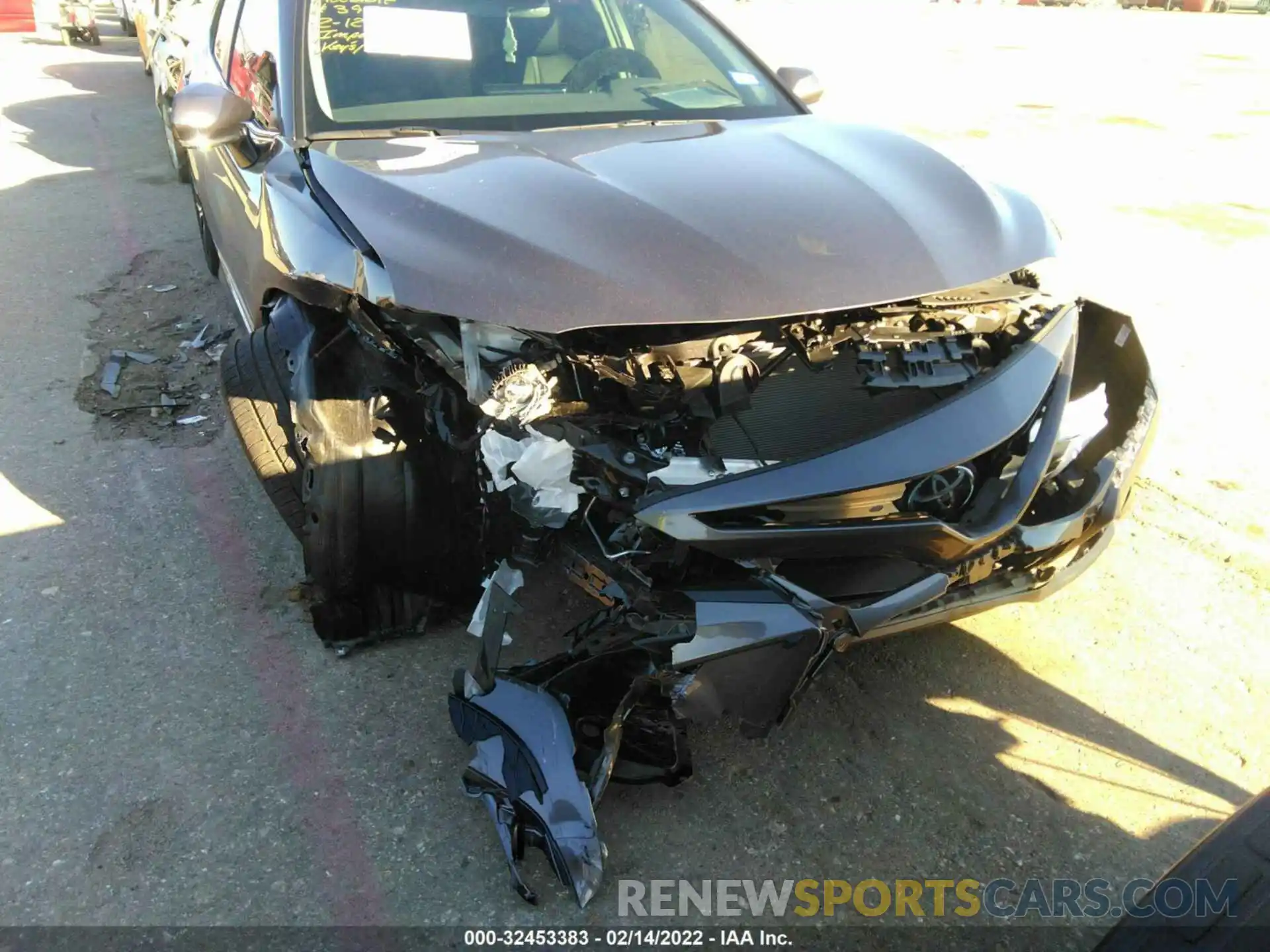 6 Photograph of a damaged car 4T1T11AK4NU621771 TOYOTA CAMRY 2022