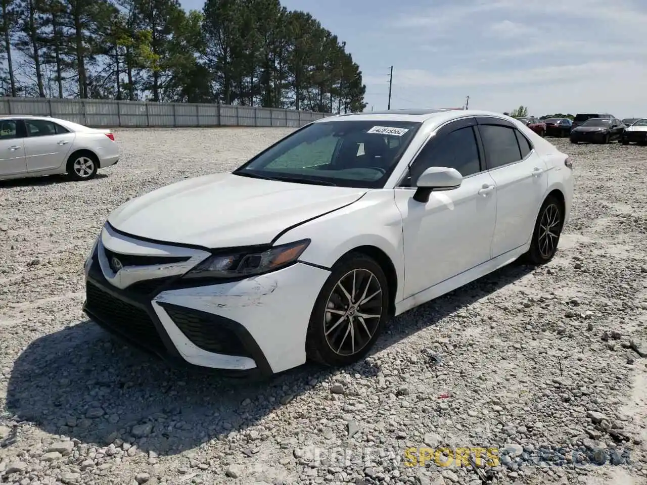 2 Photograph of a damaged car 4T1T11AK5NU638305 TOYOTA CAMRY 2022