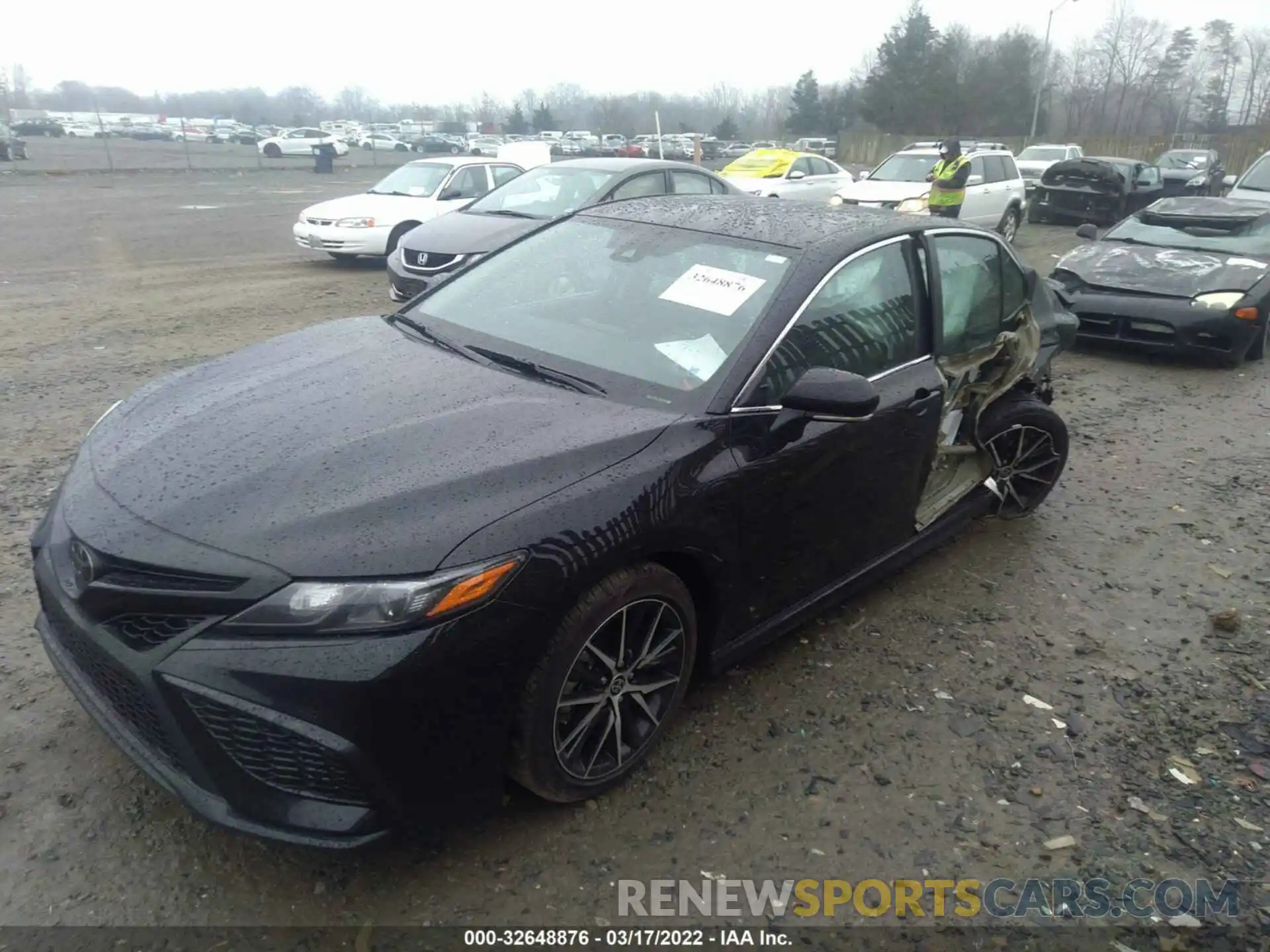 2 Photograph of a damaged car 4T1T11AK5NU651135 TOYOTA CAMRY 2022