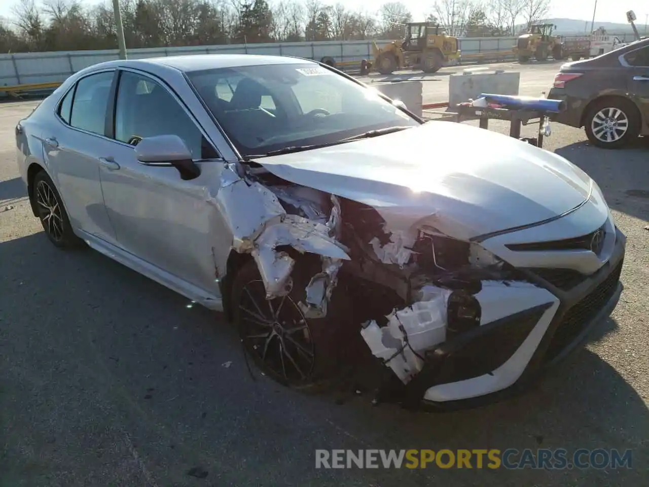 1 Photograph of a damaged car 4T1T11AK6NU015730 TOYOTA CAMRY 2022