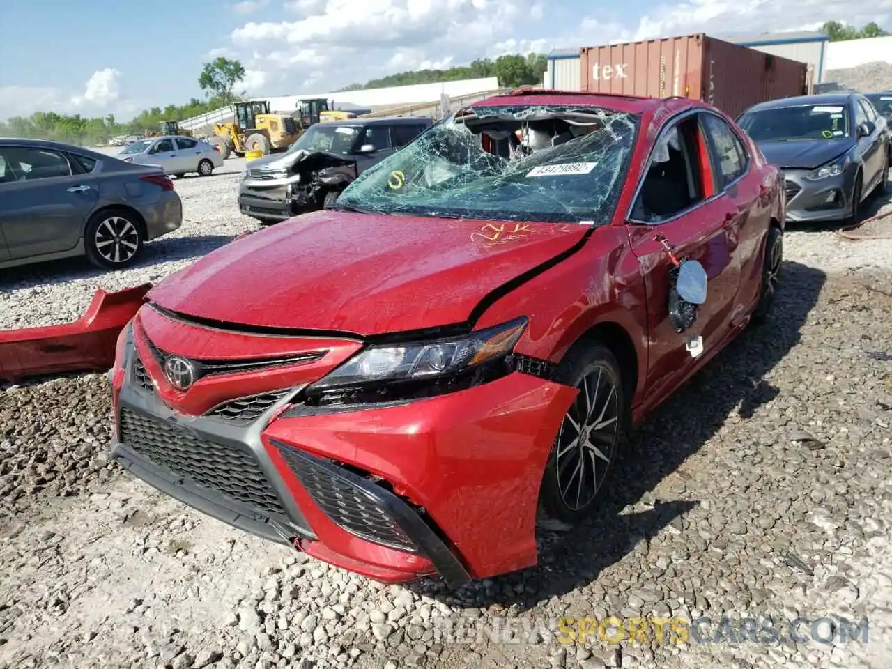 2 Photograph of a damaged car 4T1T11AK6NU028297 TOYOTA CAMRY 2022