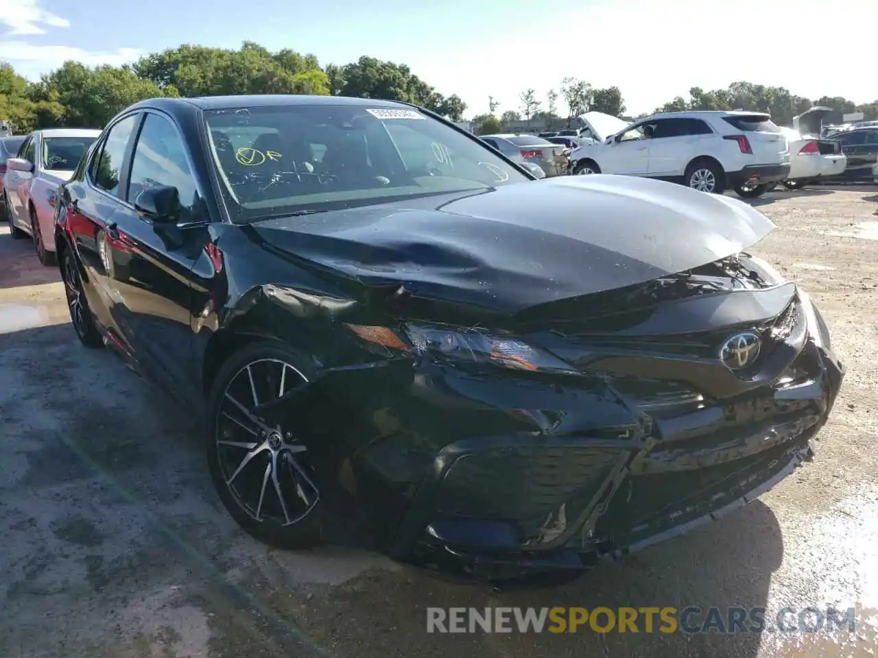 1 Photograph of a damaged car 4T1T11AK6NU056777 TOYOTA CAMRY 2022